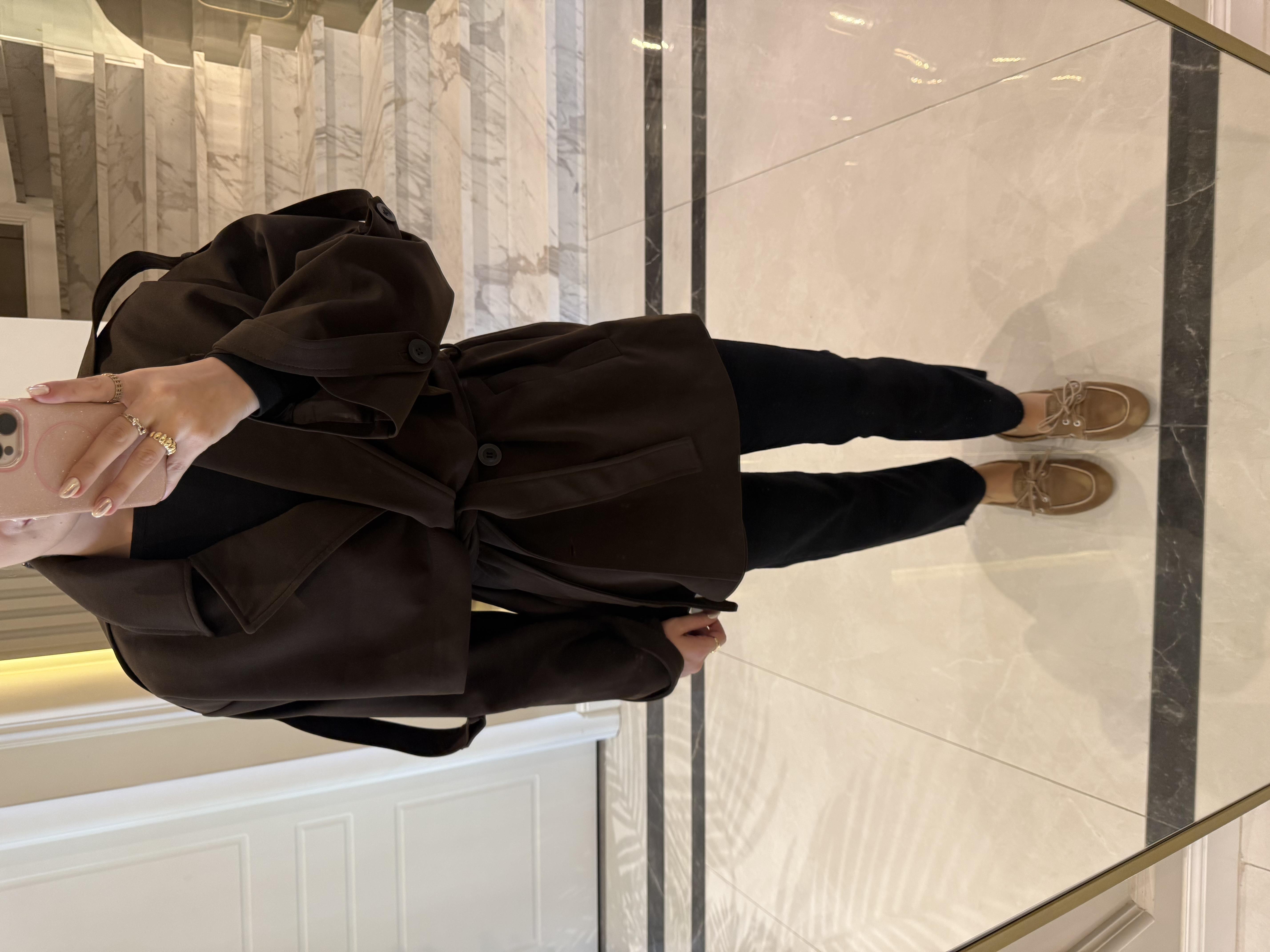 Kahve Rengi Apoletlı Oversize  Kısa Trenç-9582