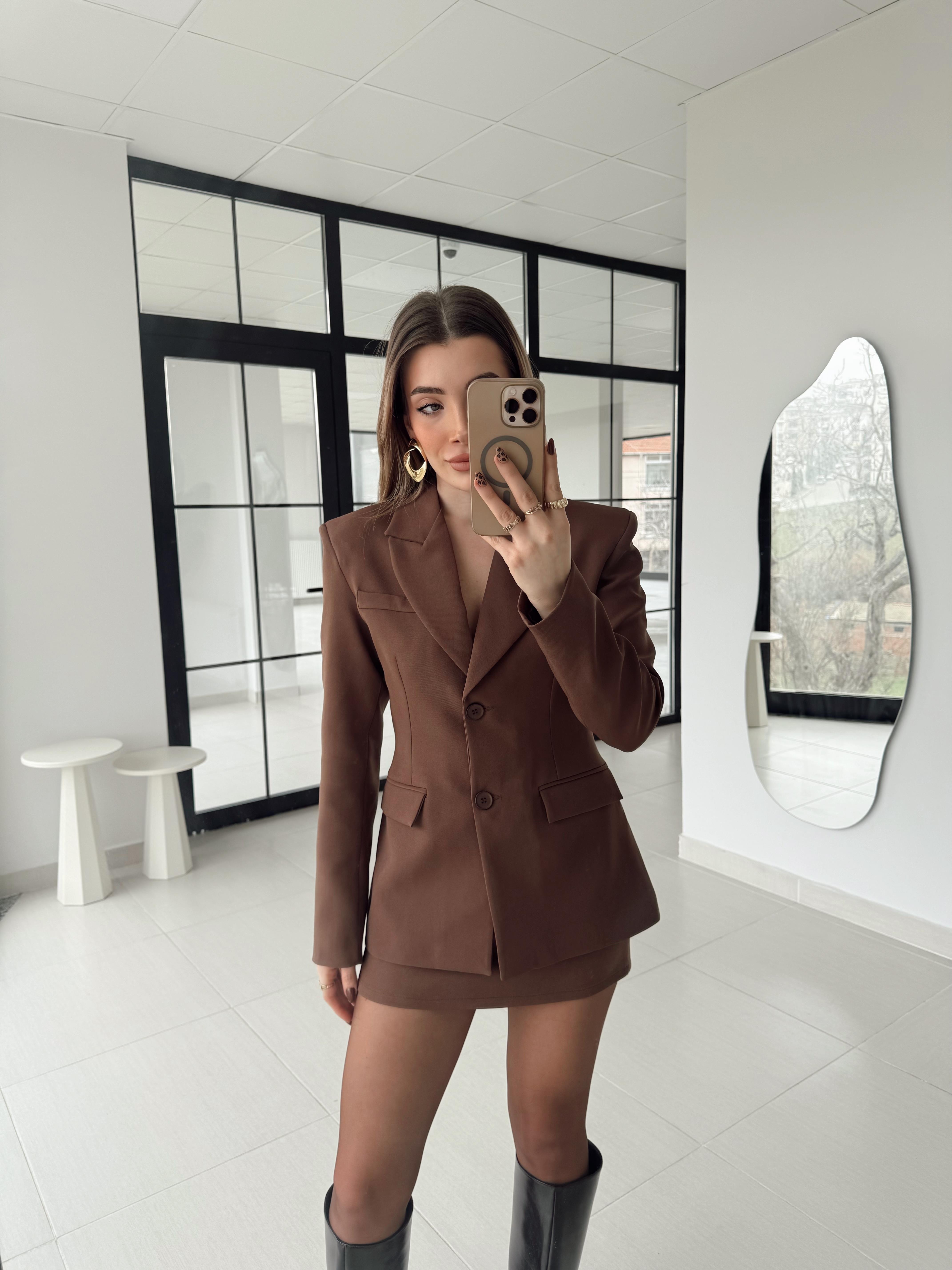 Kahve Rengi Blazer Ceket-Etek Takım 