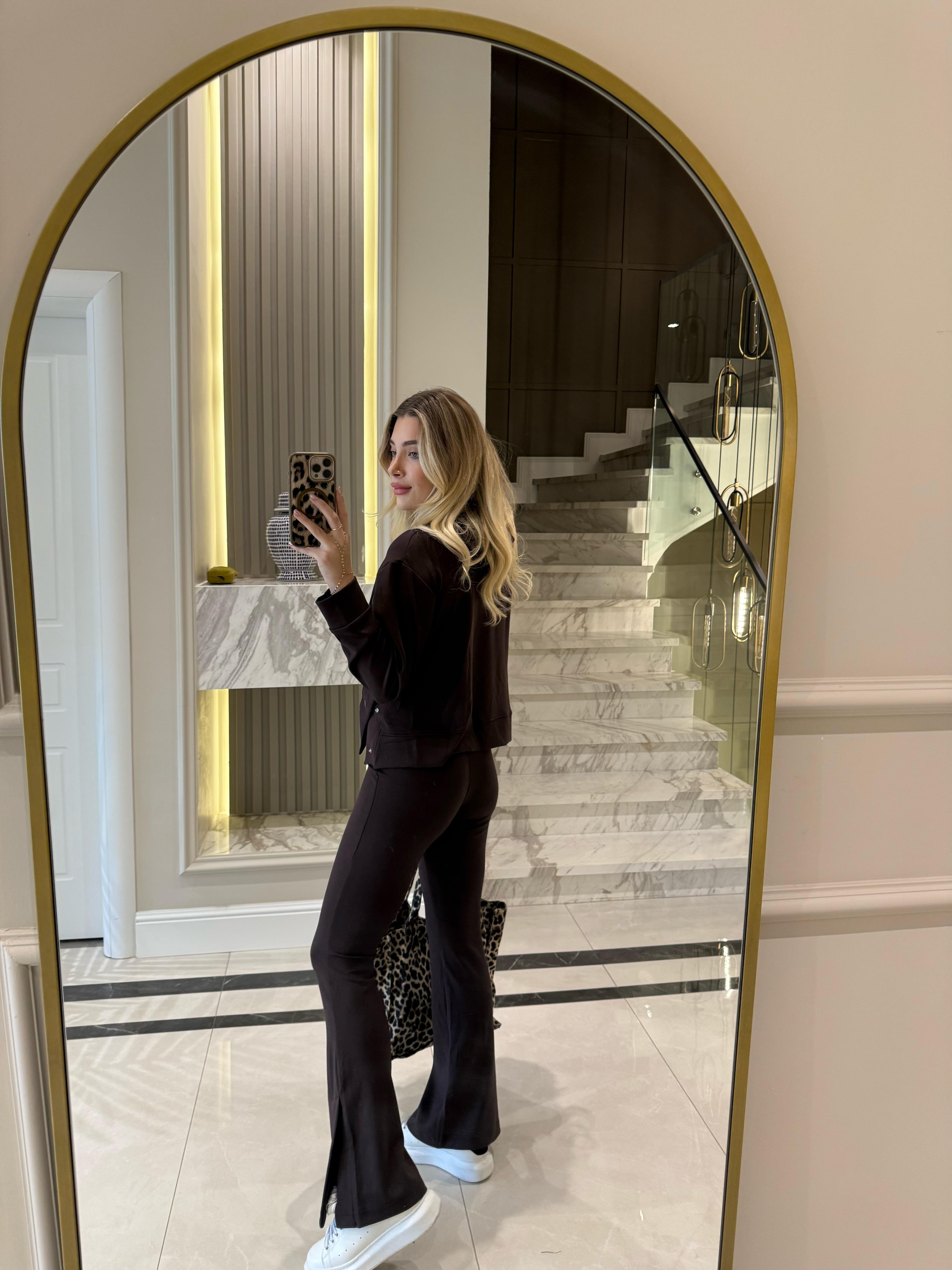 Kahverengi Çıtçıtlı Sweat- Flare Pantolon İkili Takım