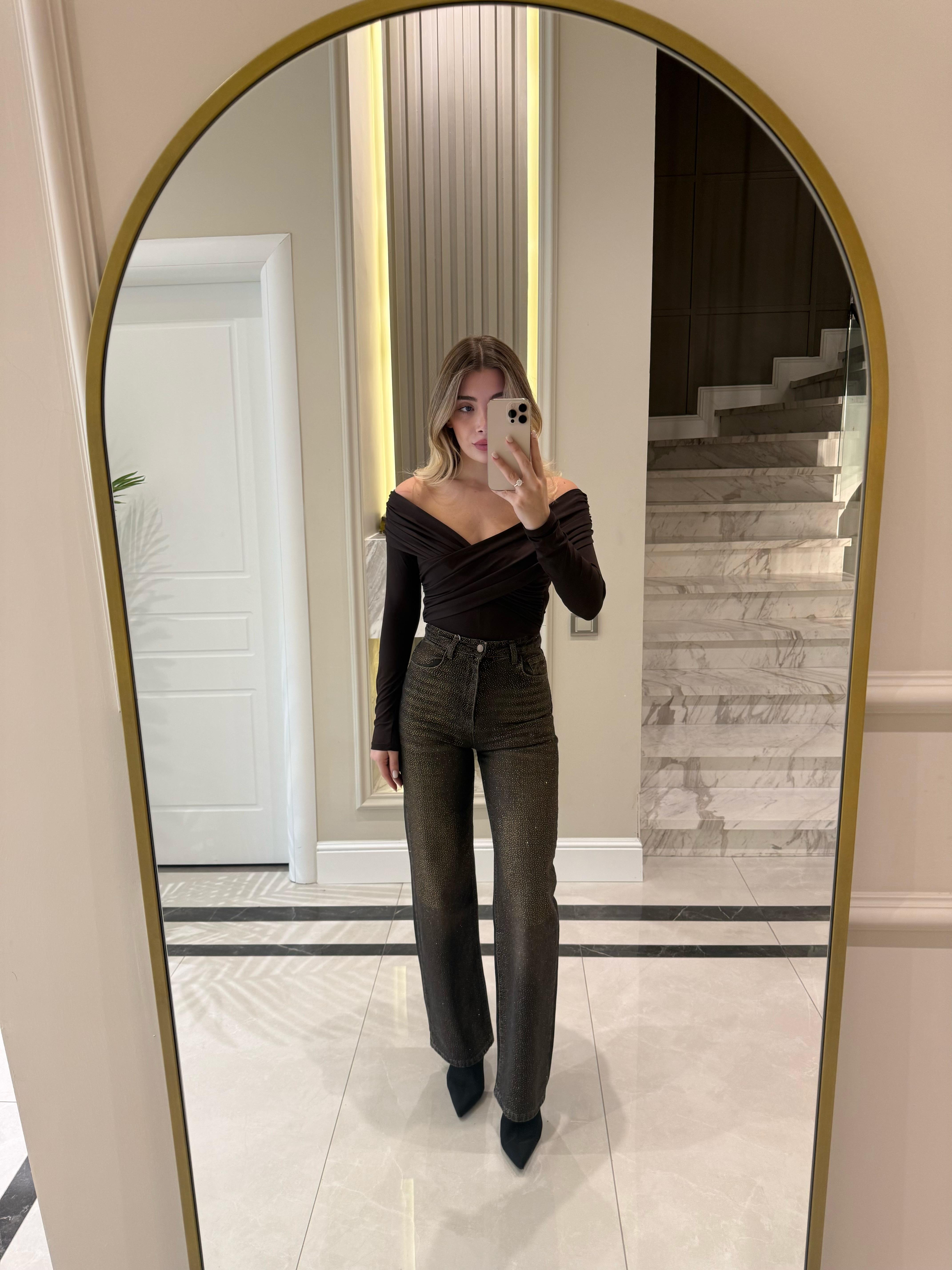 Kahverengi Taşlı Premium Jean 