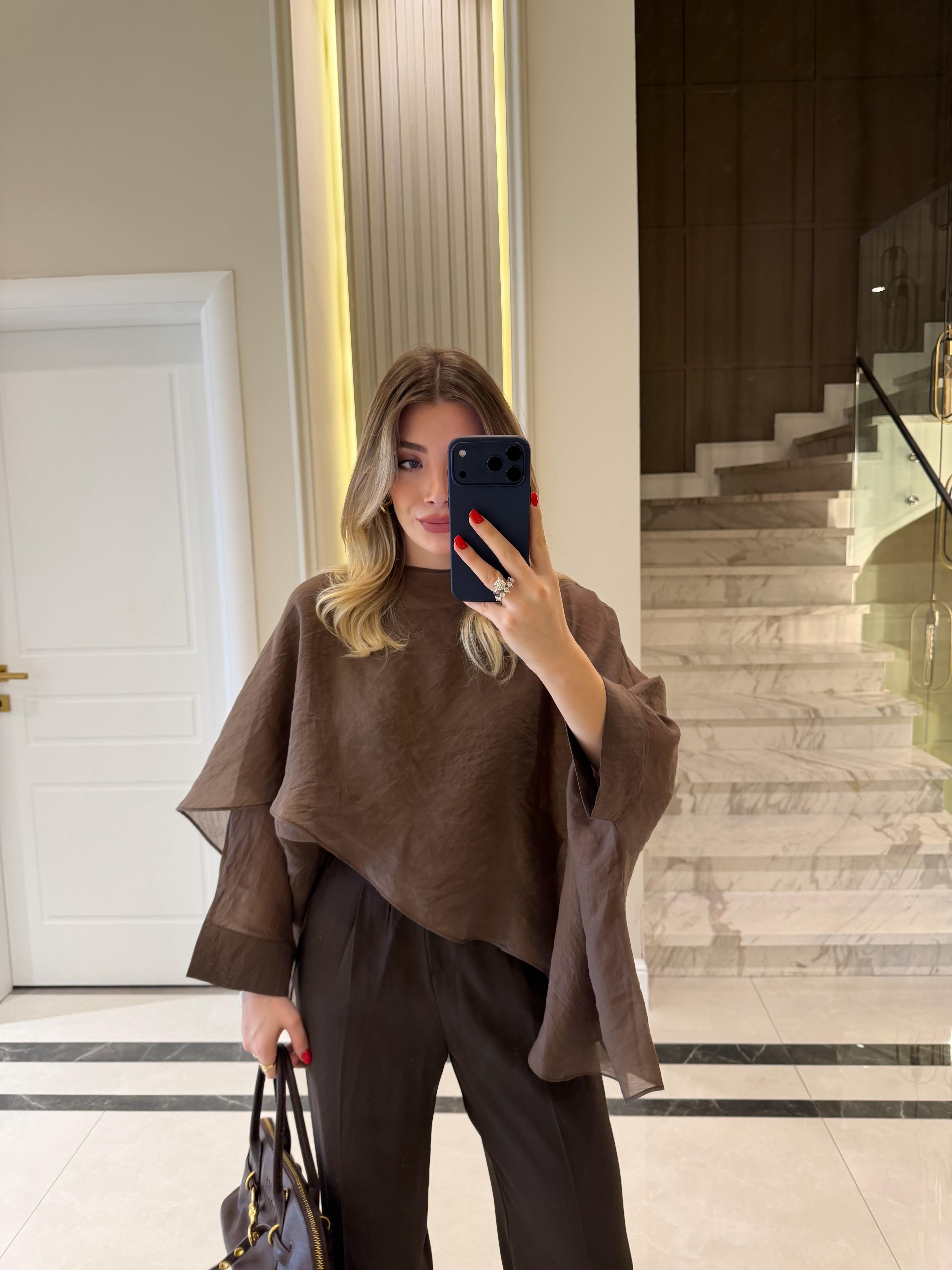 Kahverengi Uçuşan Pelerin Bluz-5026
