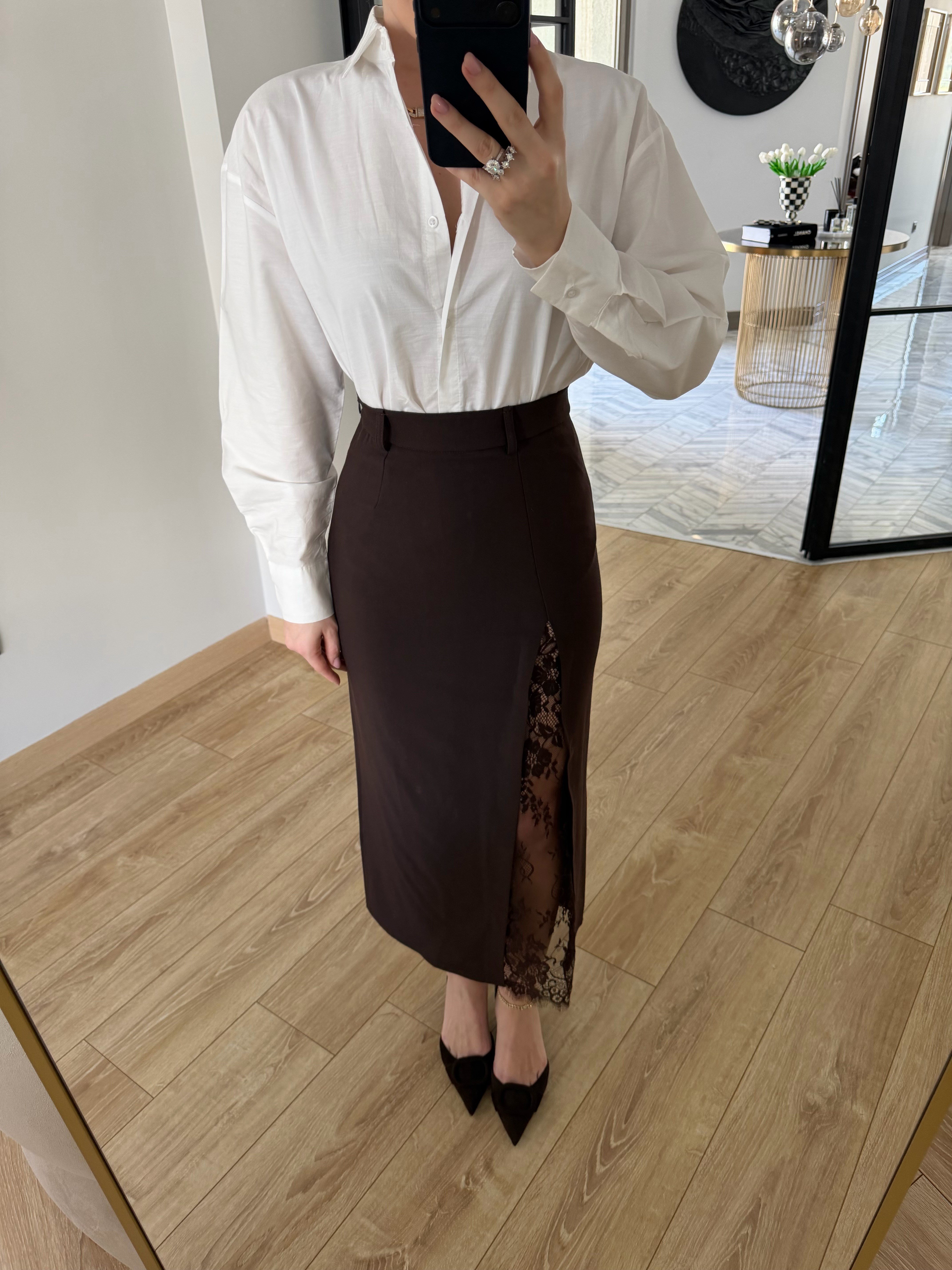 Kahverengi Yırtmaçlı Dantelli Etek-1017