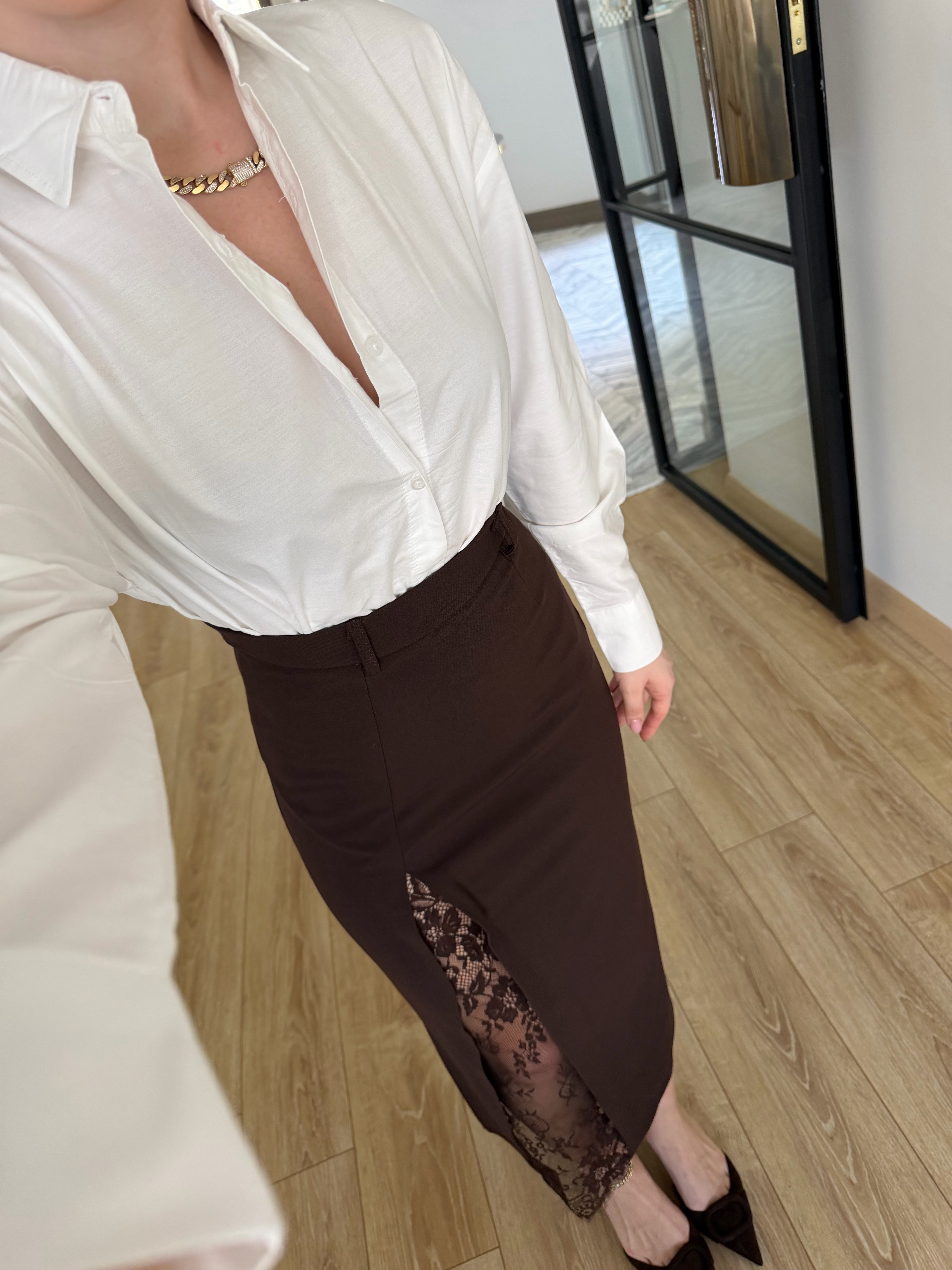 Kahverengi Yırtmaçlı Dantelli Etek-1017