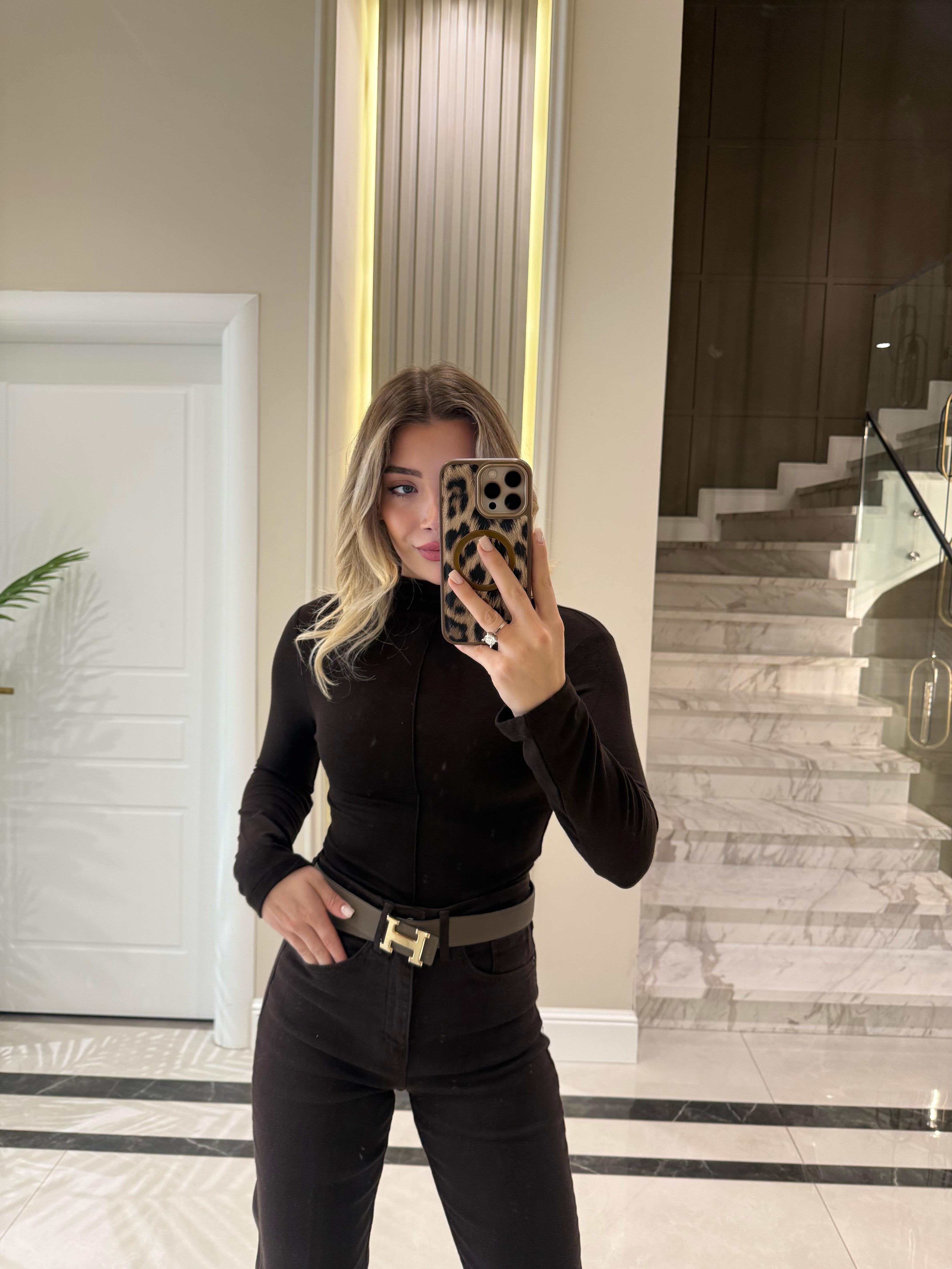 Koyu Kahve Dik Yaka Uzun Kollu Top -31391