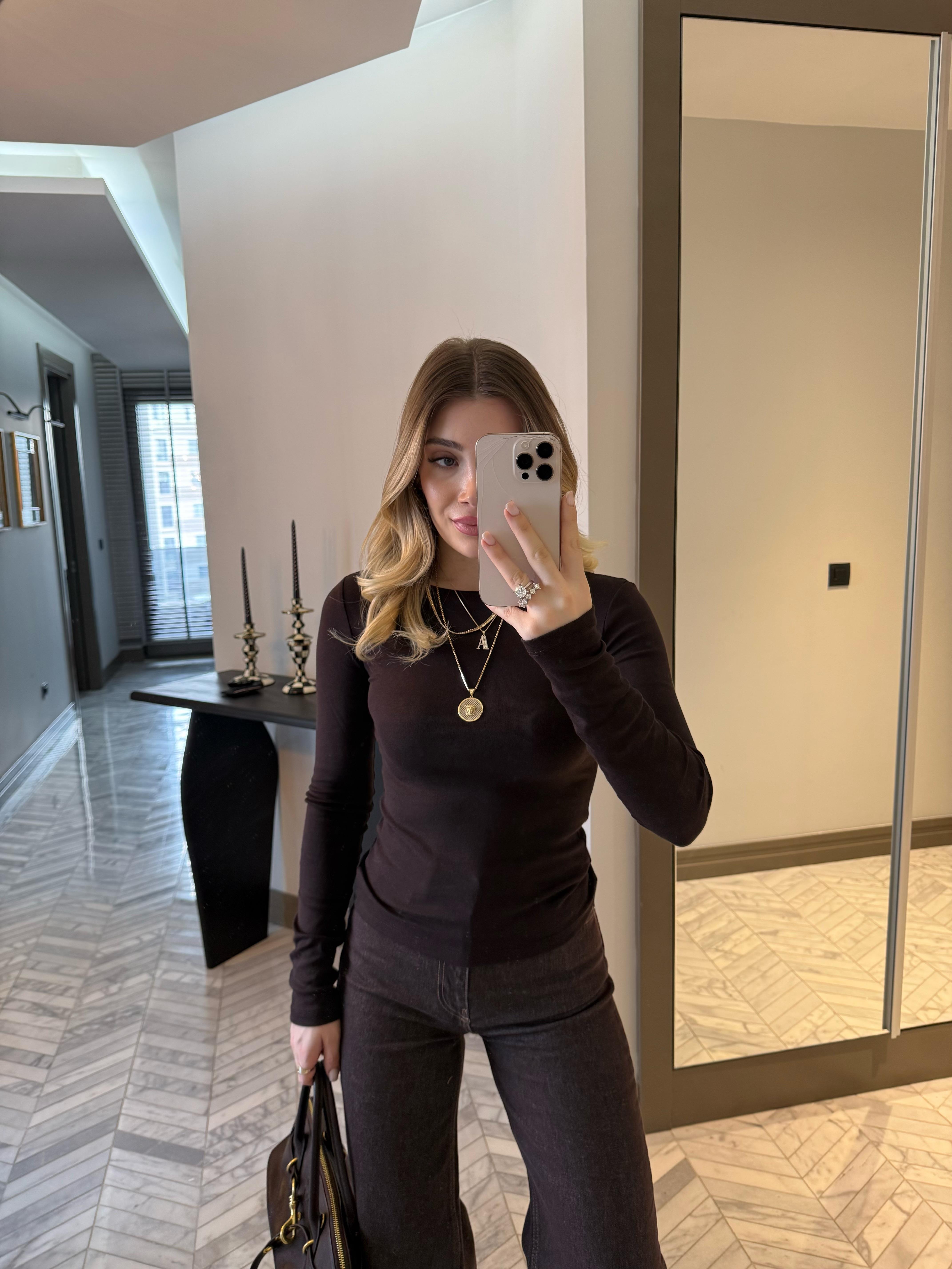 Koyu Kahve Kayık Yaka Uzun Kollu Top 31332