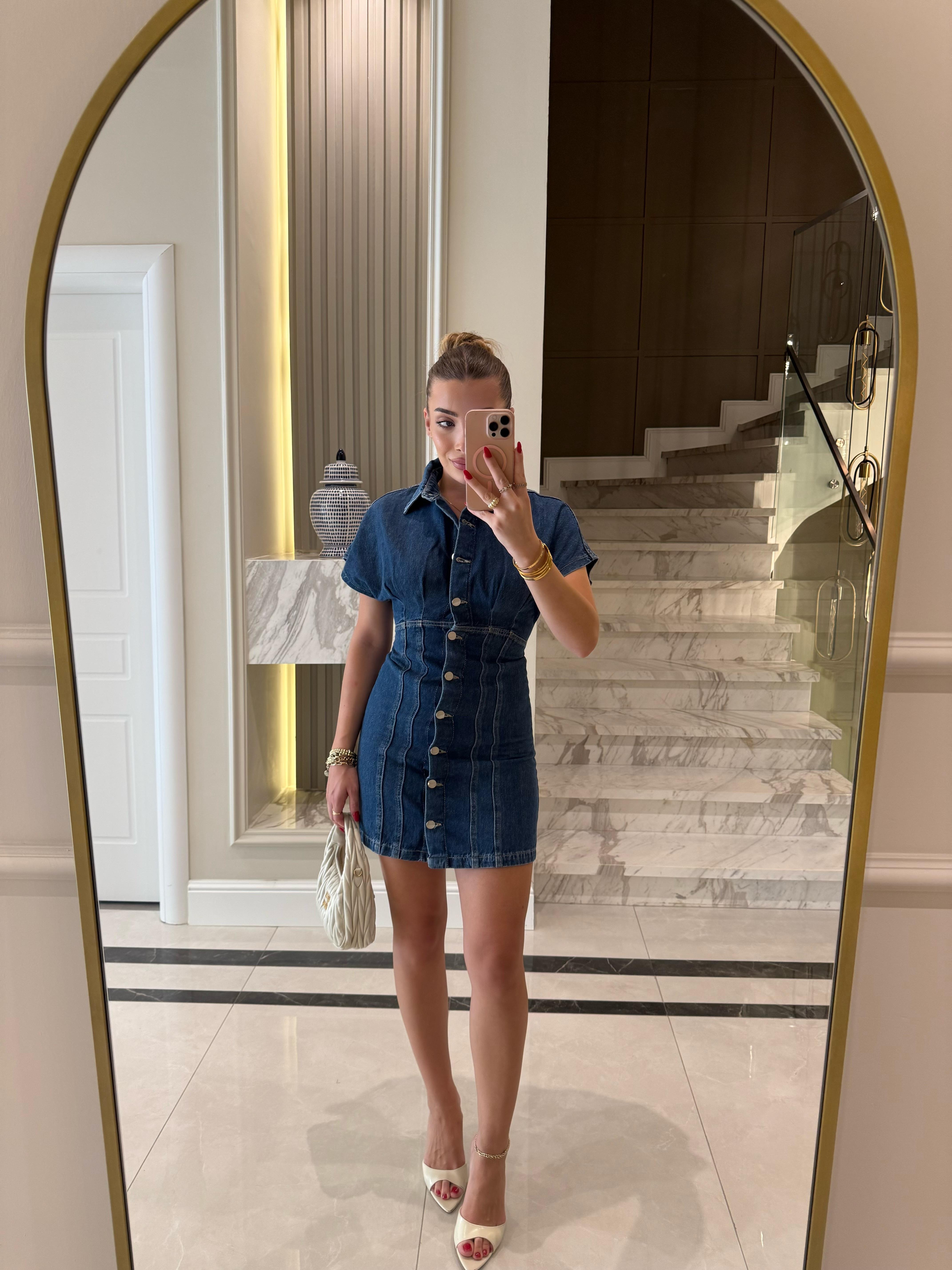 Koyu Mavi Düğmeli Kısa Denim Elbise