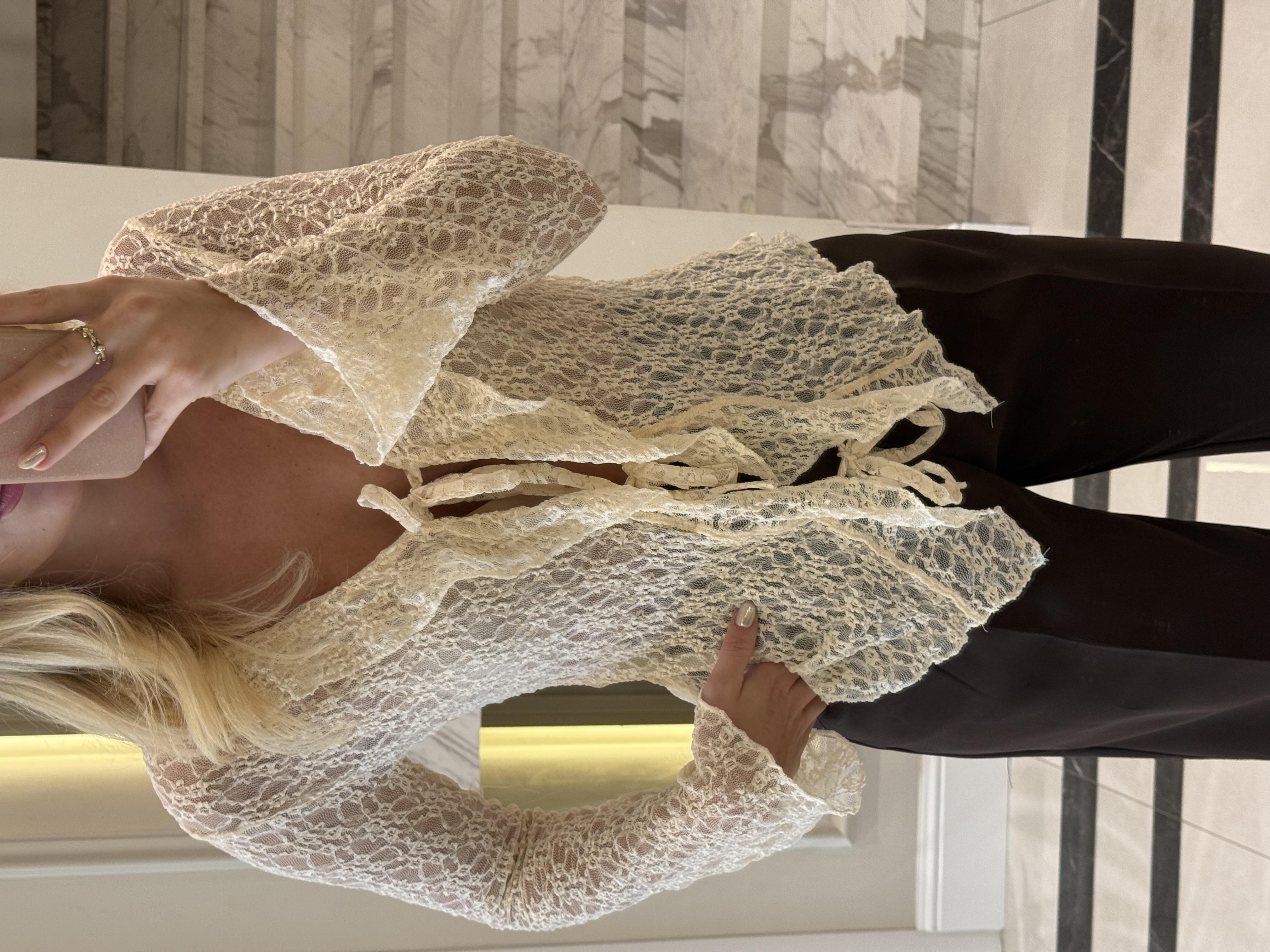 Krem  Önü Bağlamalı Transparan Bluz -1012