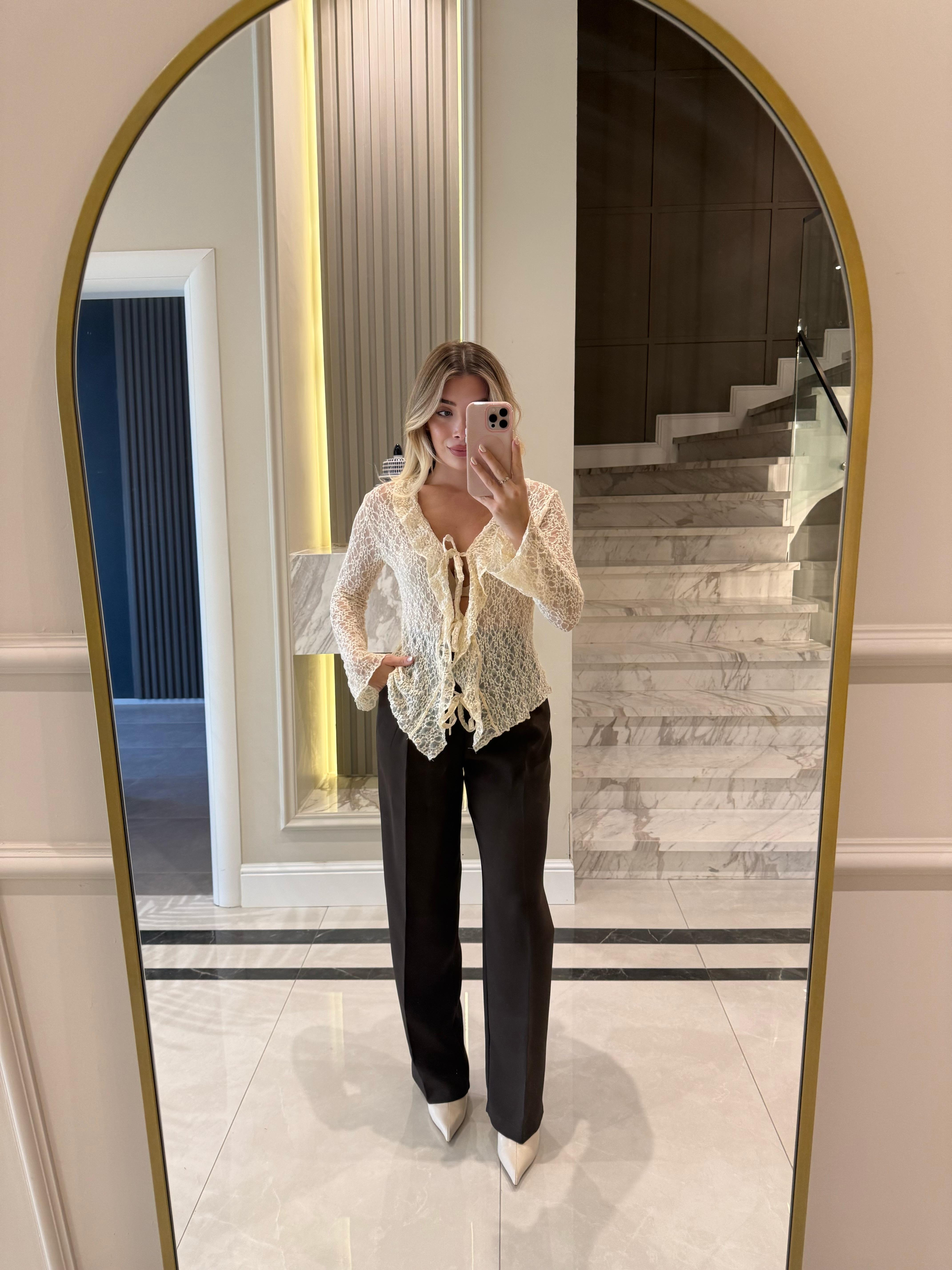 Krem  Önü Bağlamalı Transparan Bluz -1012