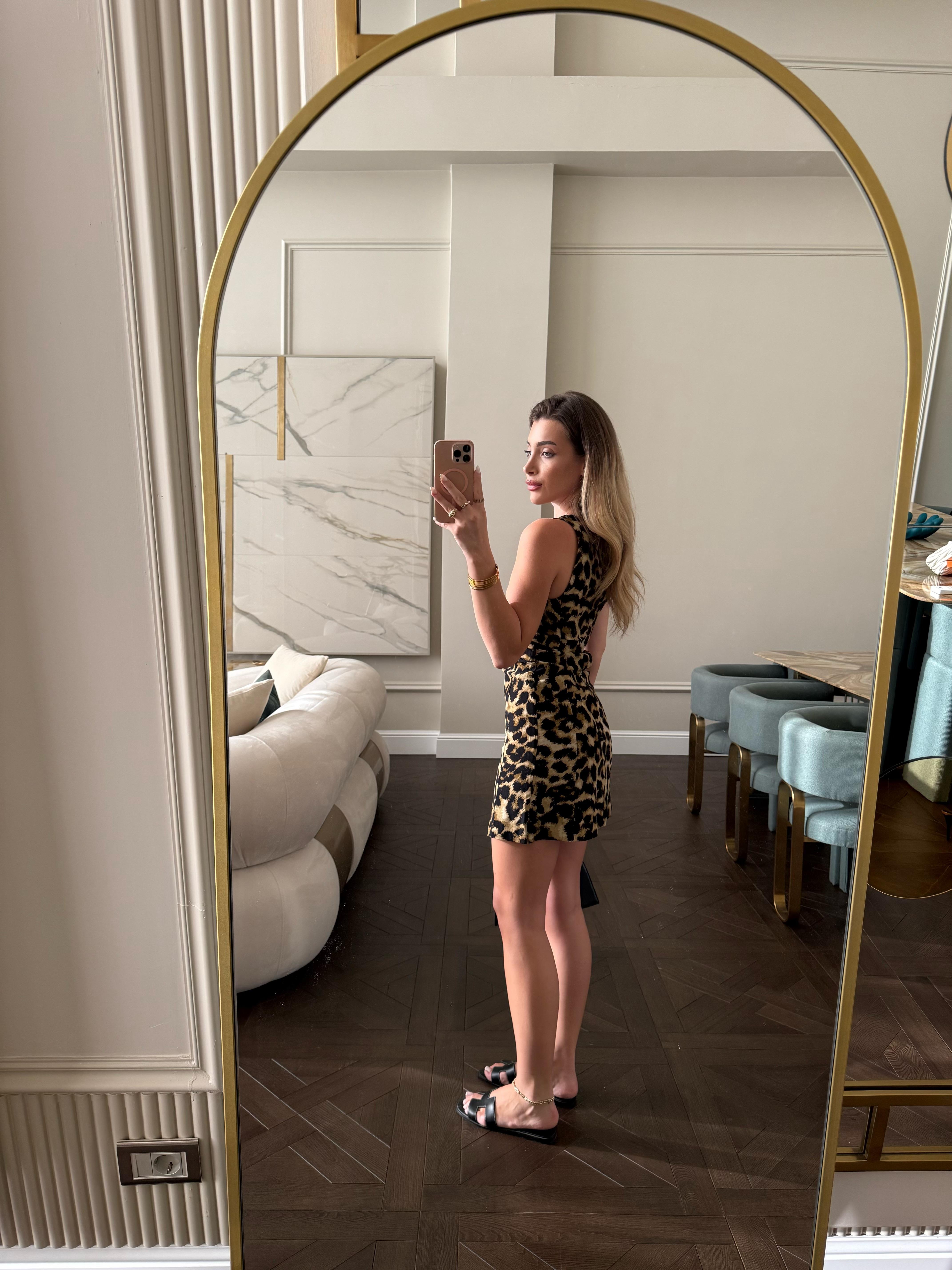Leopar Desenli Mini Kolsuz Elbise