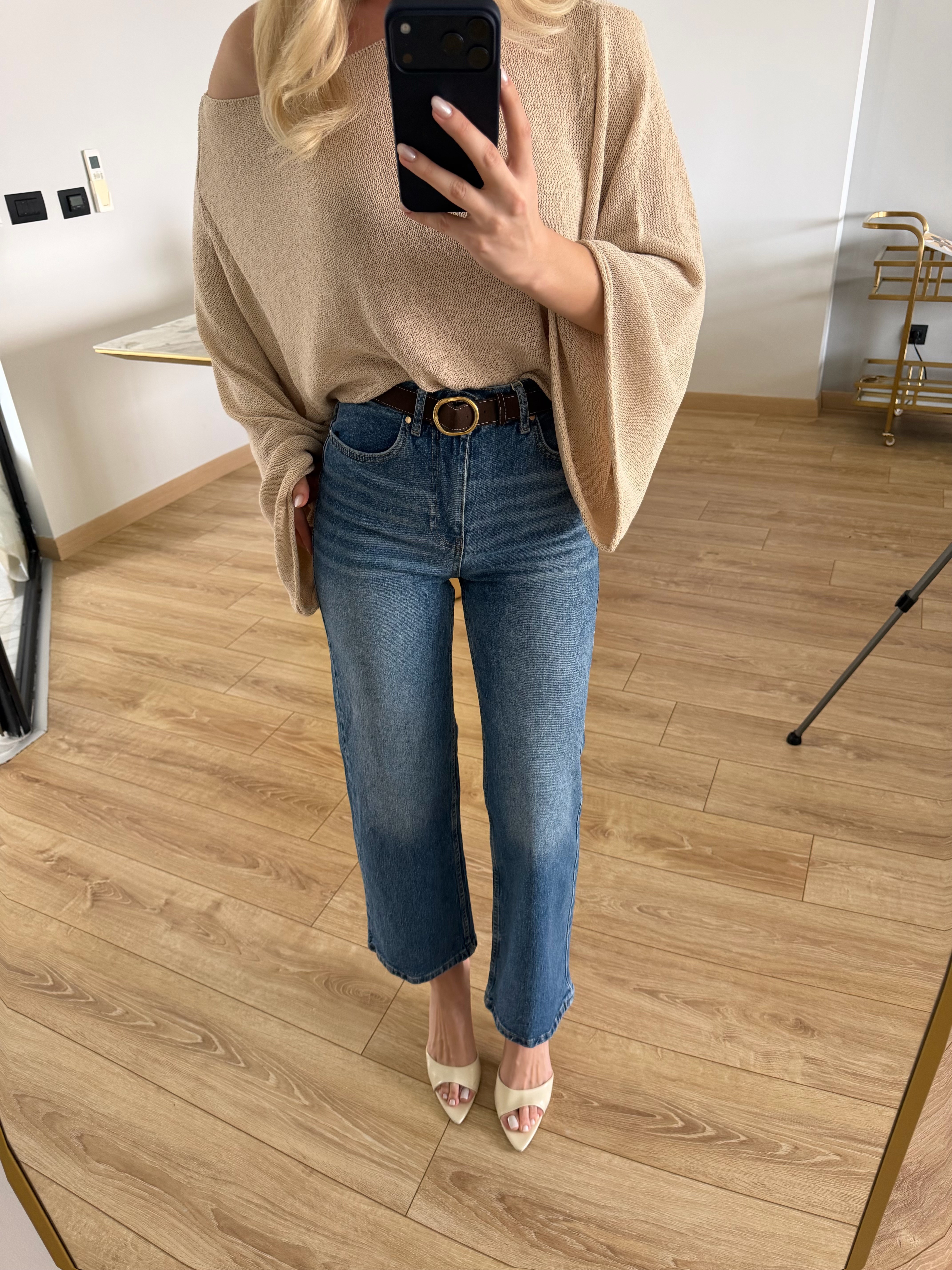 Mavi Kemerli  Kısa Pantolon-72299