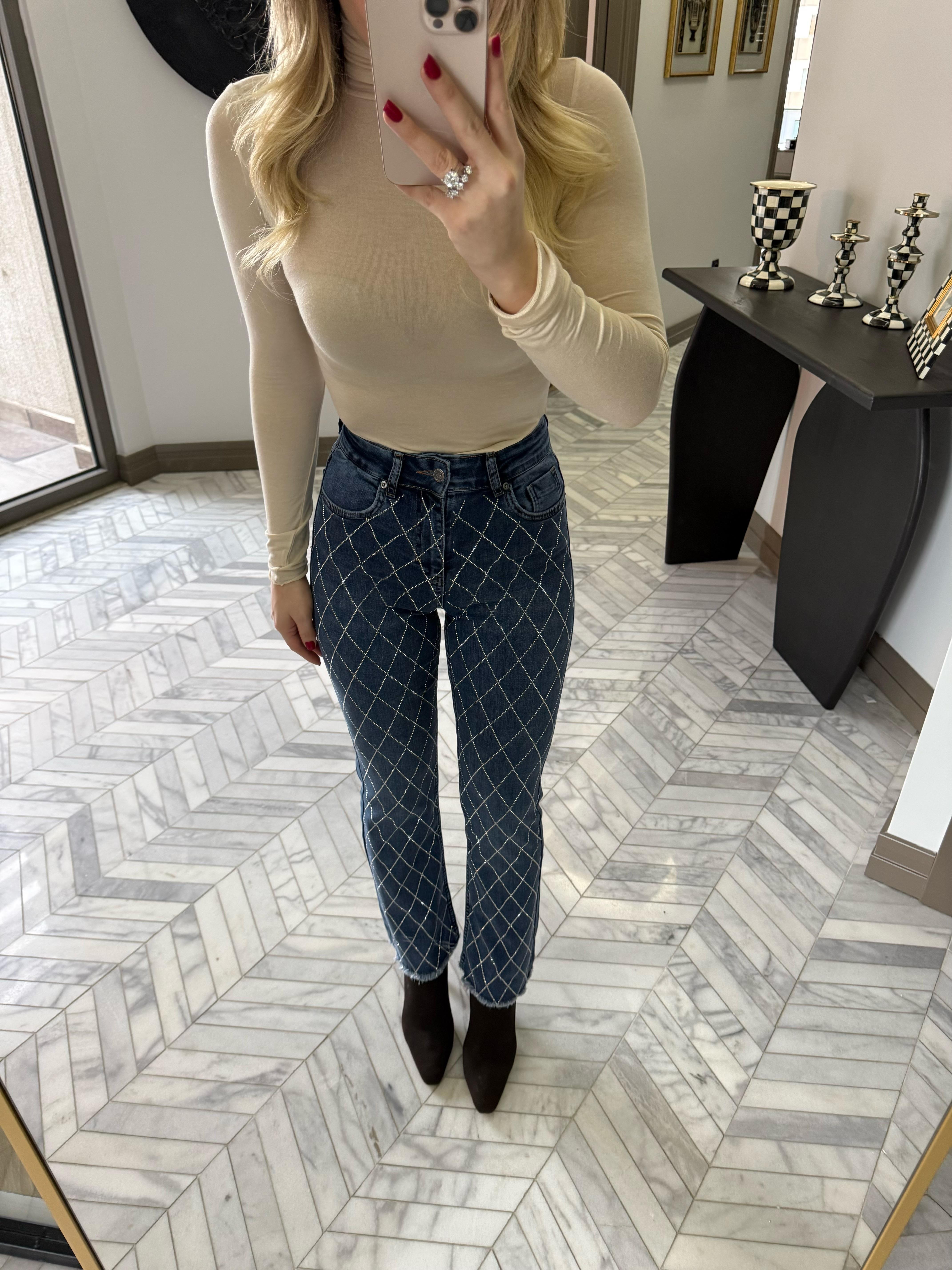 Mavi  Mini Flare Baklava Desen Taşlı Jean