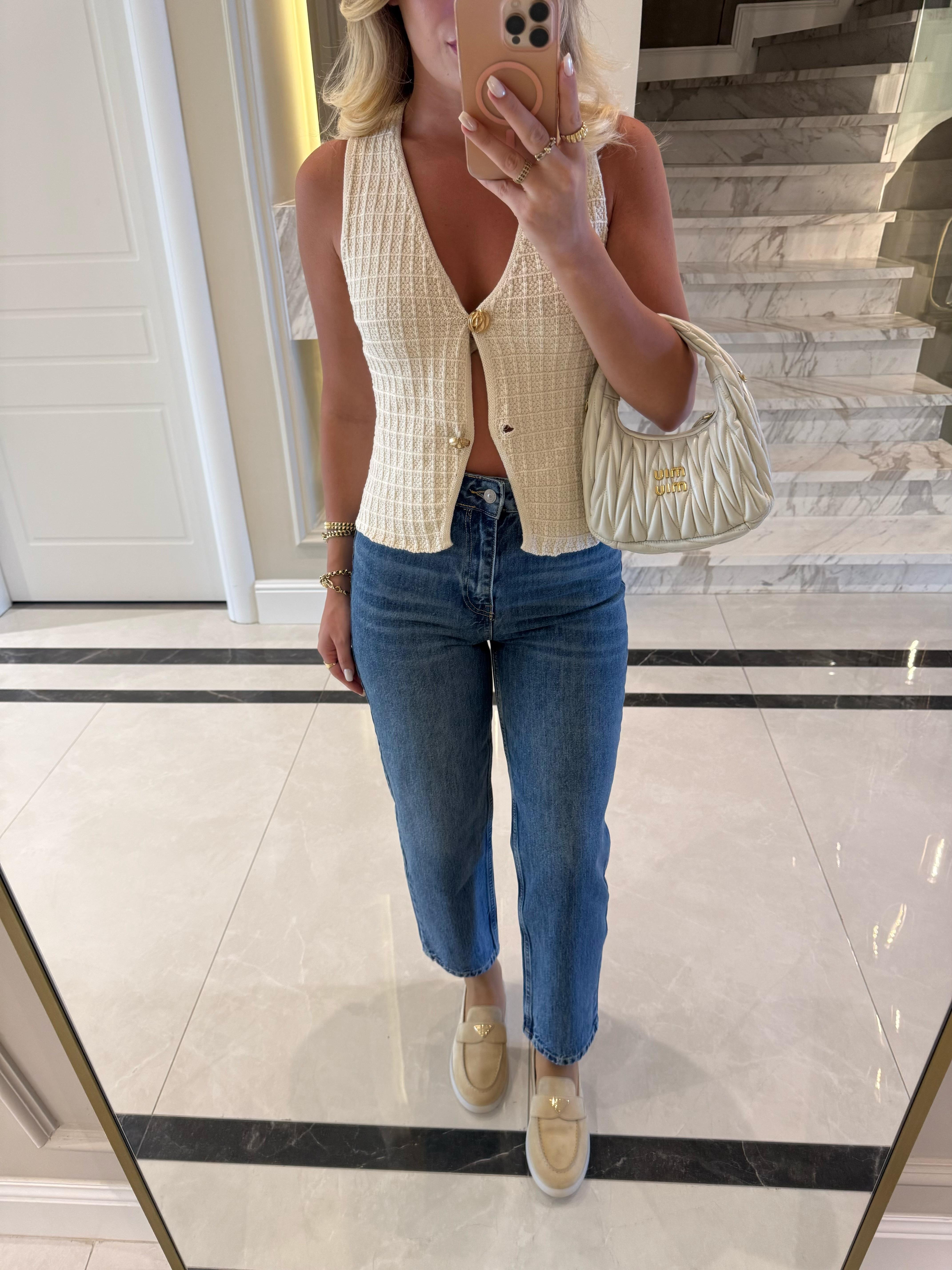 Mavi Taşlanmış Relax Fit Jean