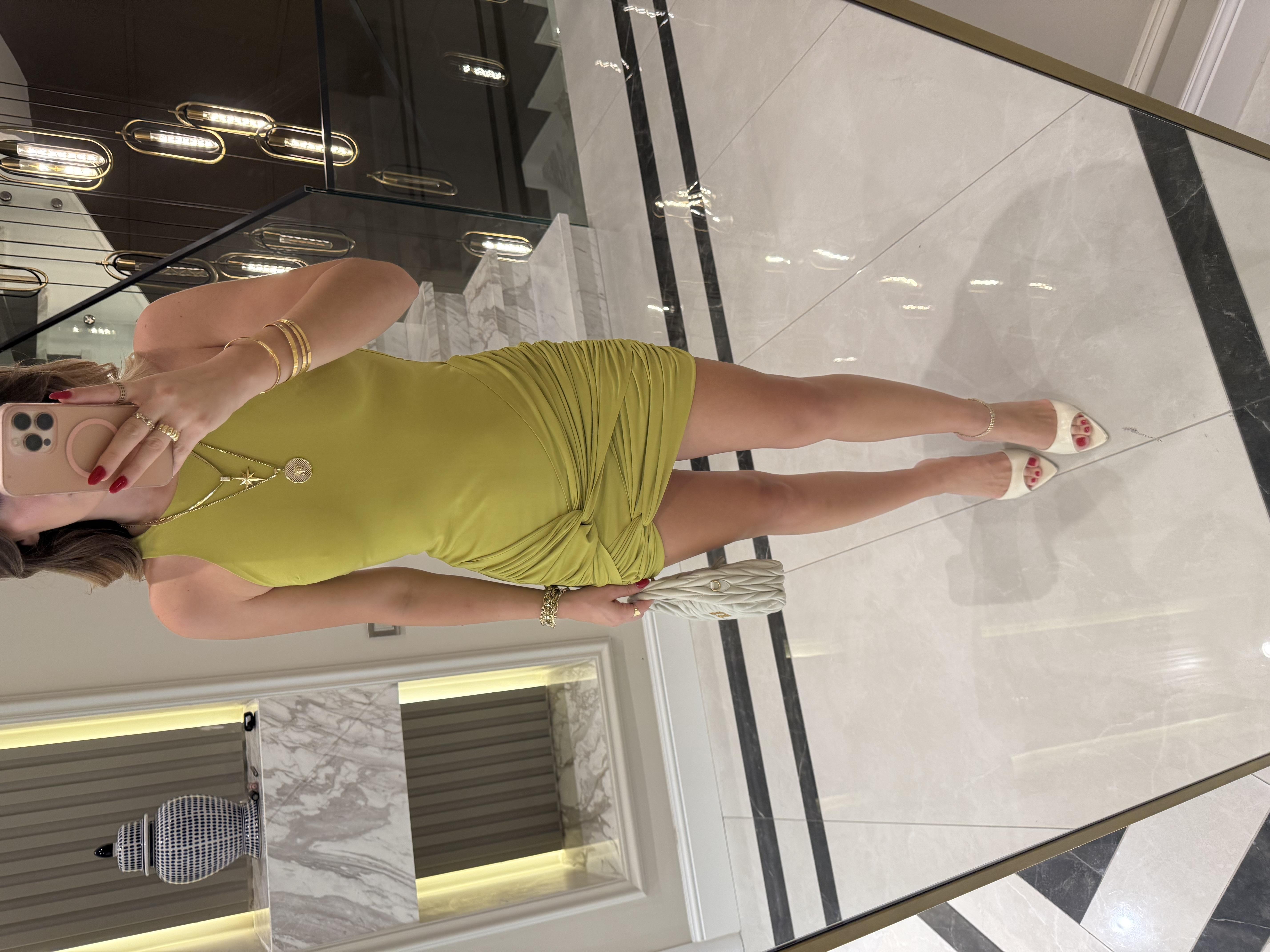 Olive Halter Yakalı Eteği Düğüm Detaylı Elbise