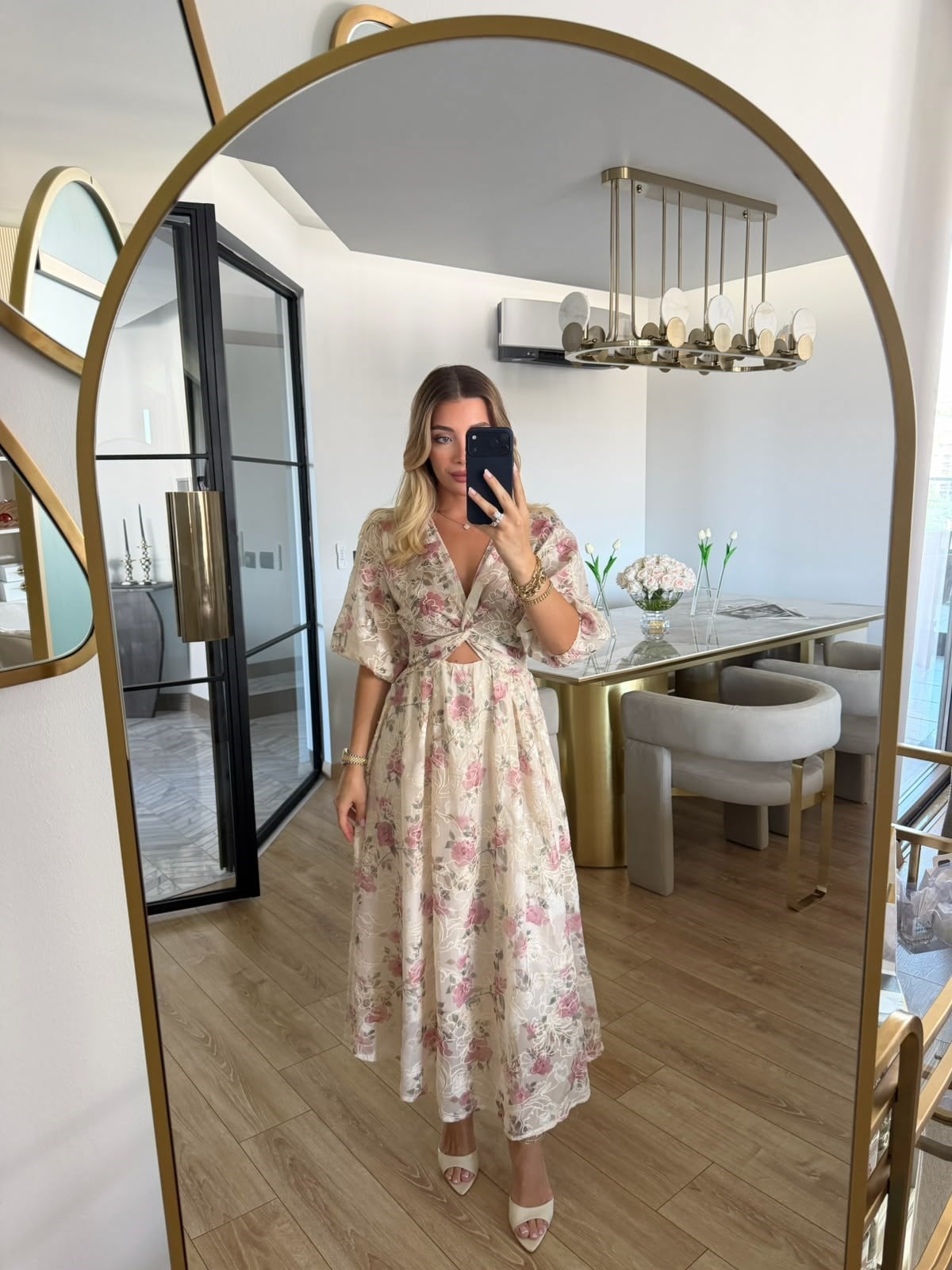 Pembe  Çiçek Desenli Diana Midi Elbise - ÖN SİPARİŞ ÜRÜNÜDÜR KARGO ÇIKIŞI 06.07.2026 TARİHİNDE OLACAKTIR.