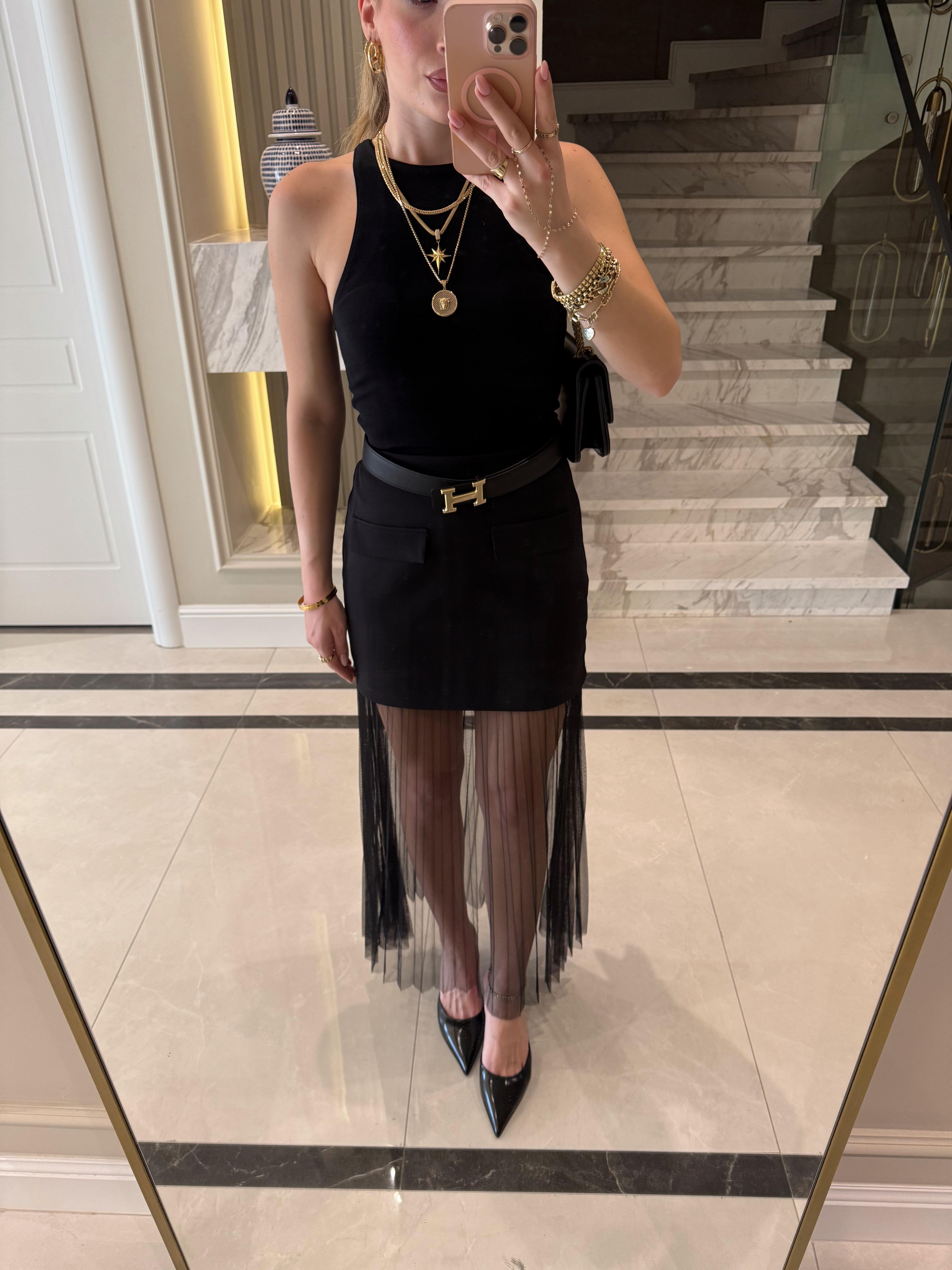 Siyah Altı Piliseli Tüllü Tasarım Etek-QS