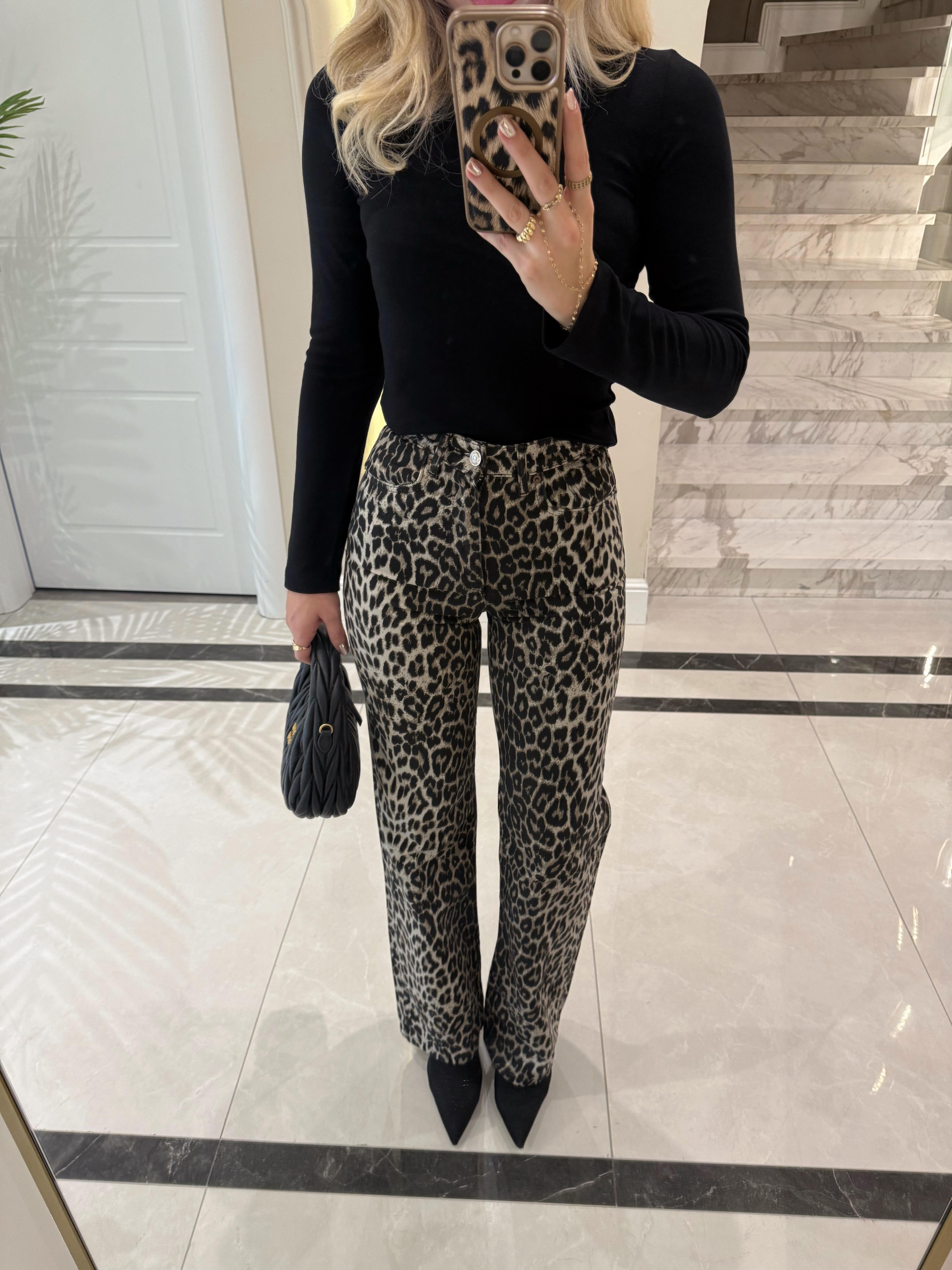Siyah Leopar Desenli Straight Jean