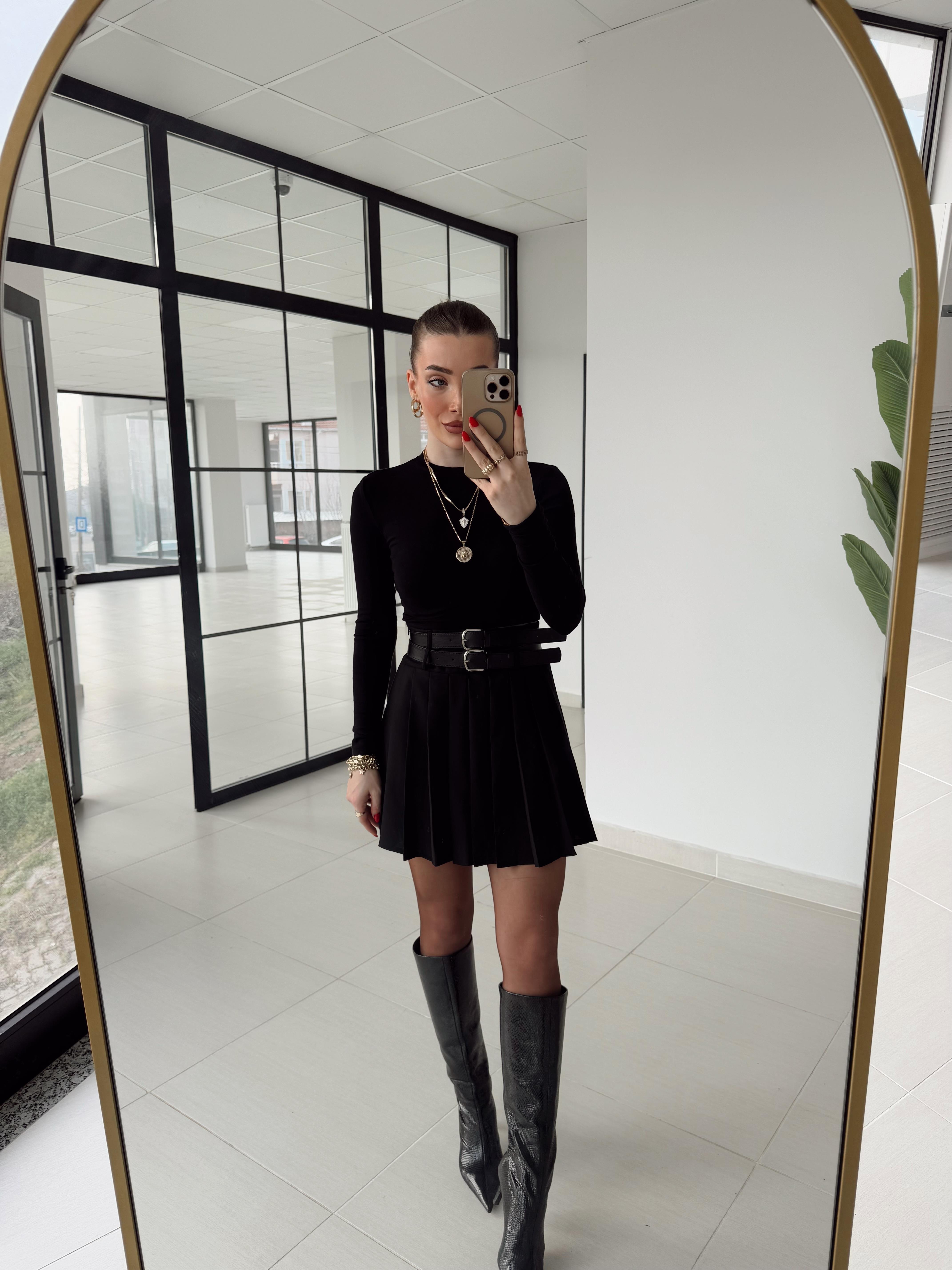 Siyah  Pilili Çift Kemerli Etek