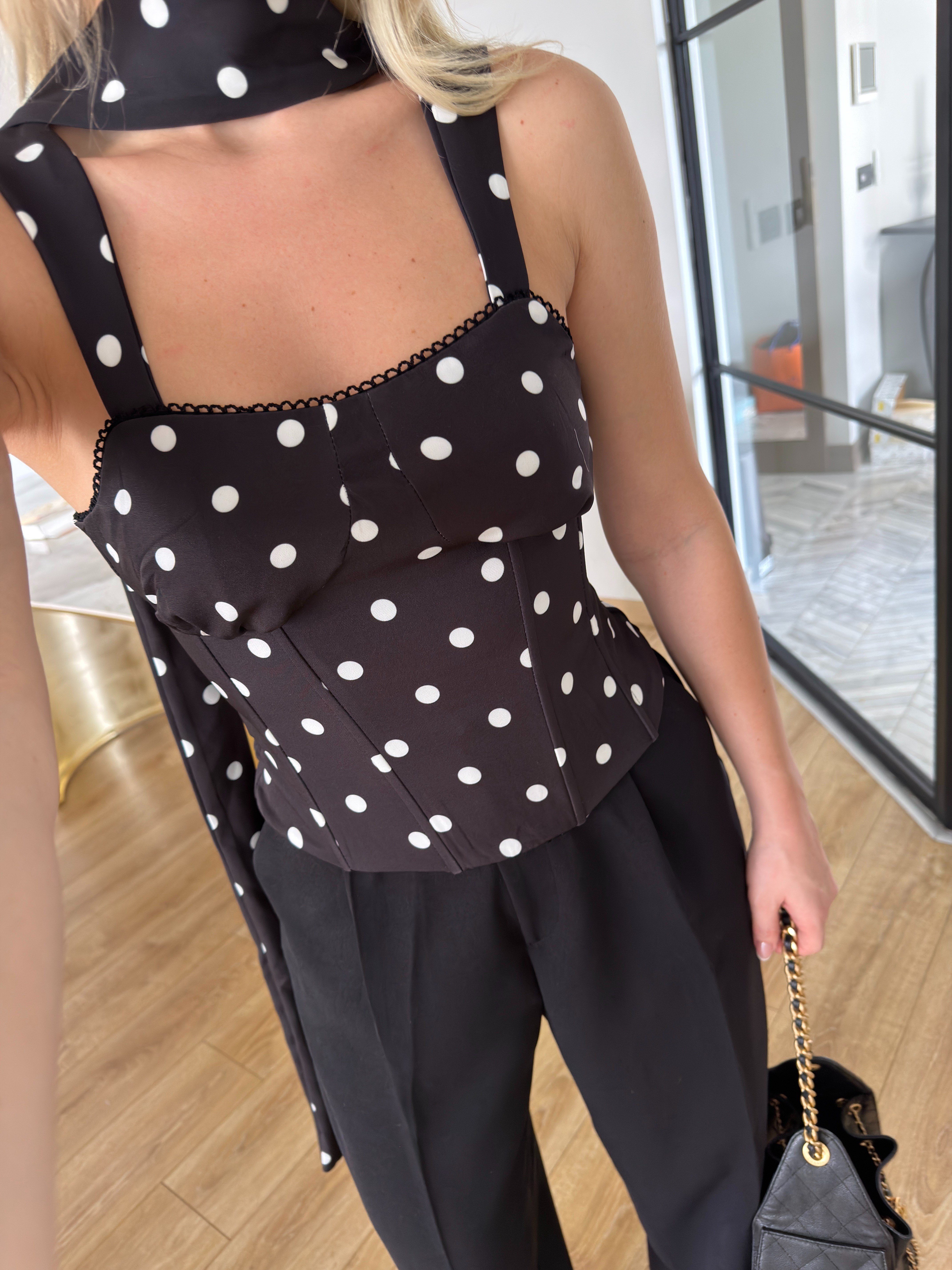 Siyah Puantiyeli Fularlı Korse Bluz