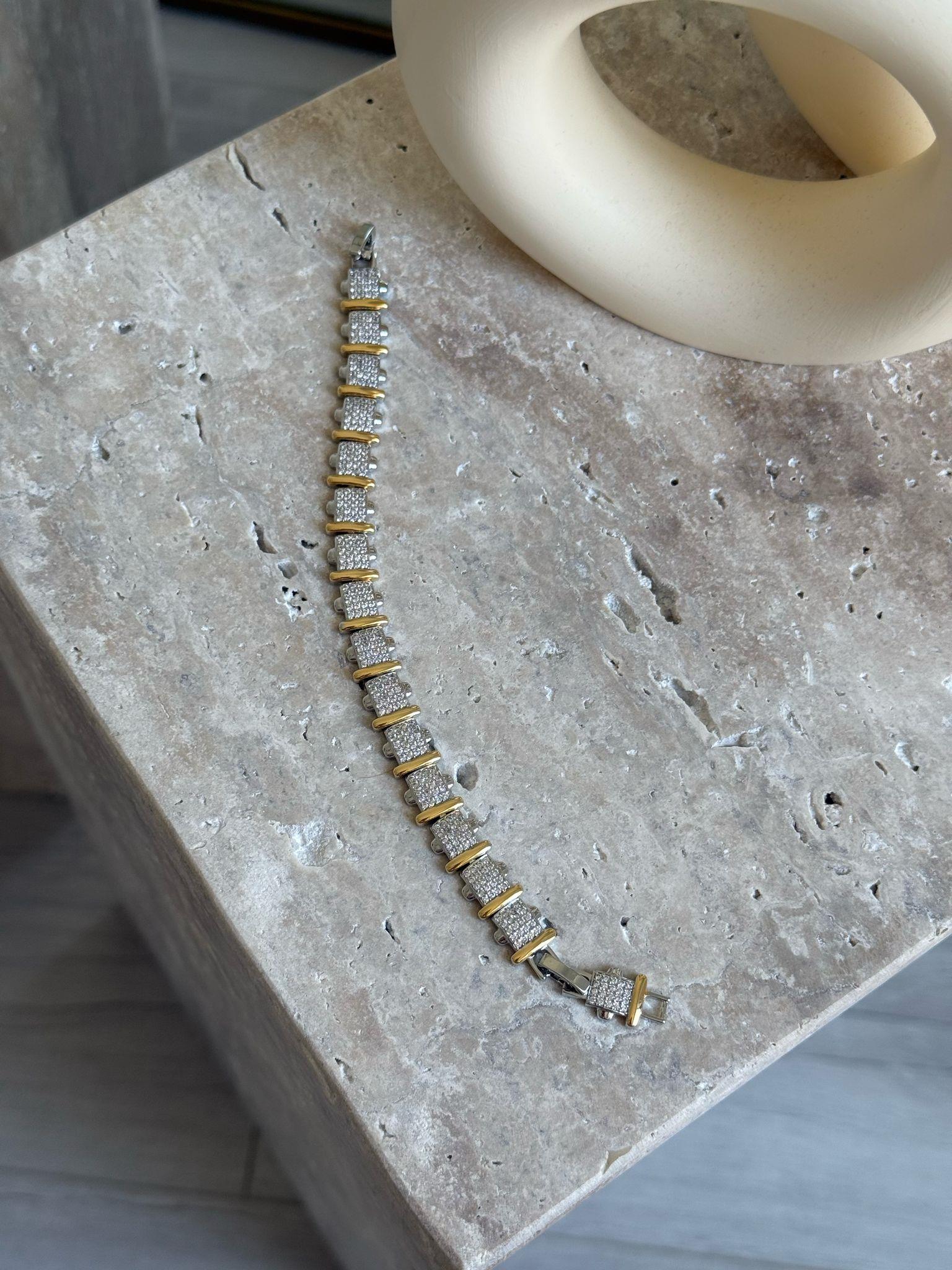 Solite Taşlı -Gold Bileklik