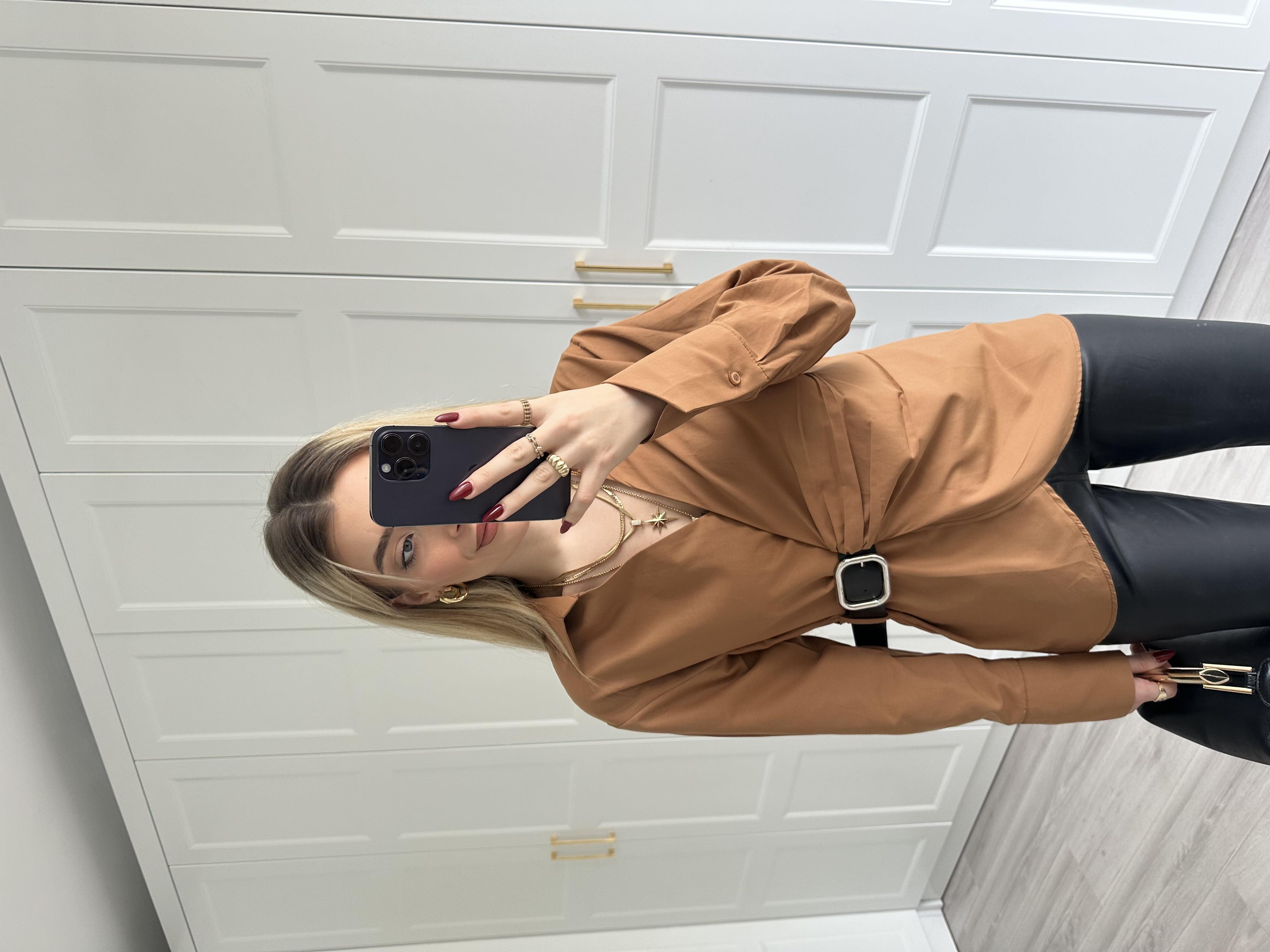 Taba Poplin Tasarım Kemer Detaylı Gömlek 
