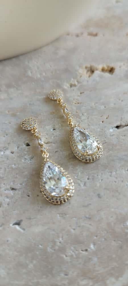 Taşlı Su Damlası Küpe 