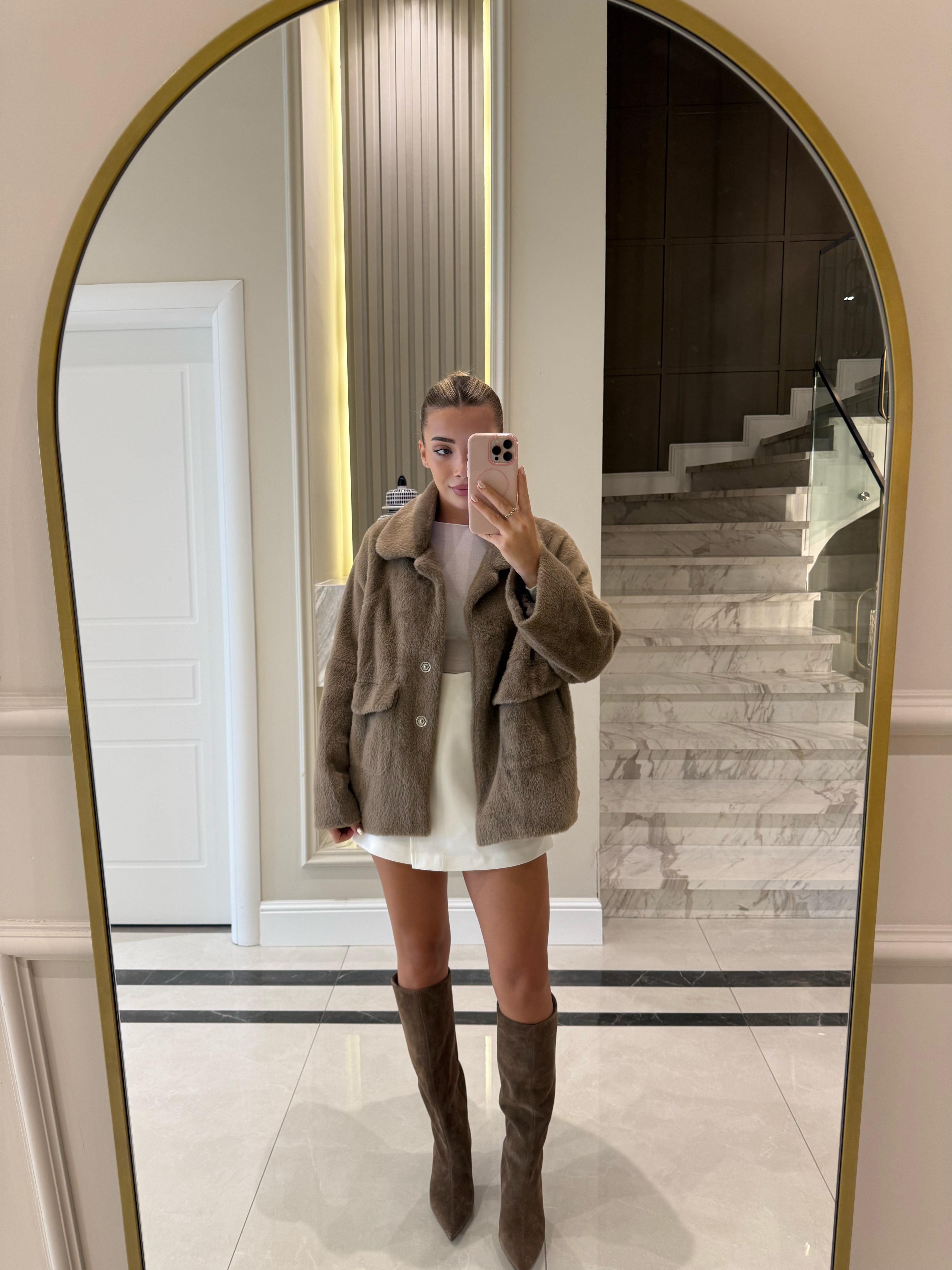 Vizon Marka Model Cep Detaylı Oversıze Kürk