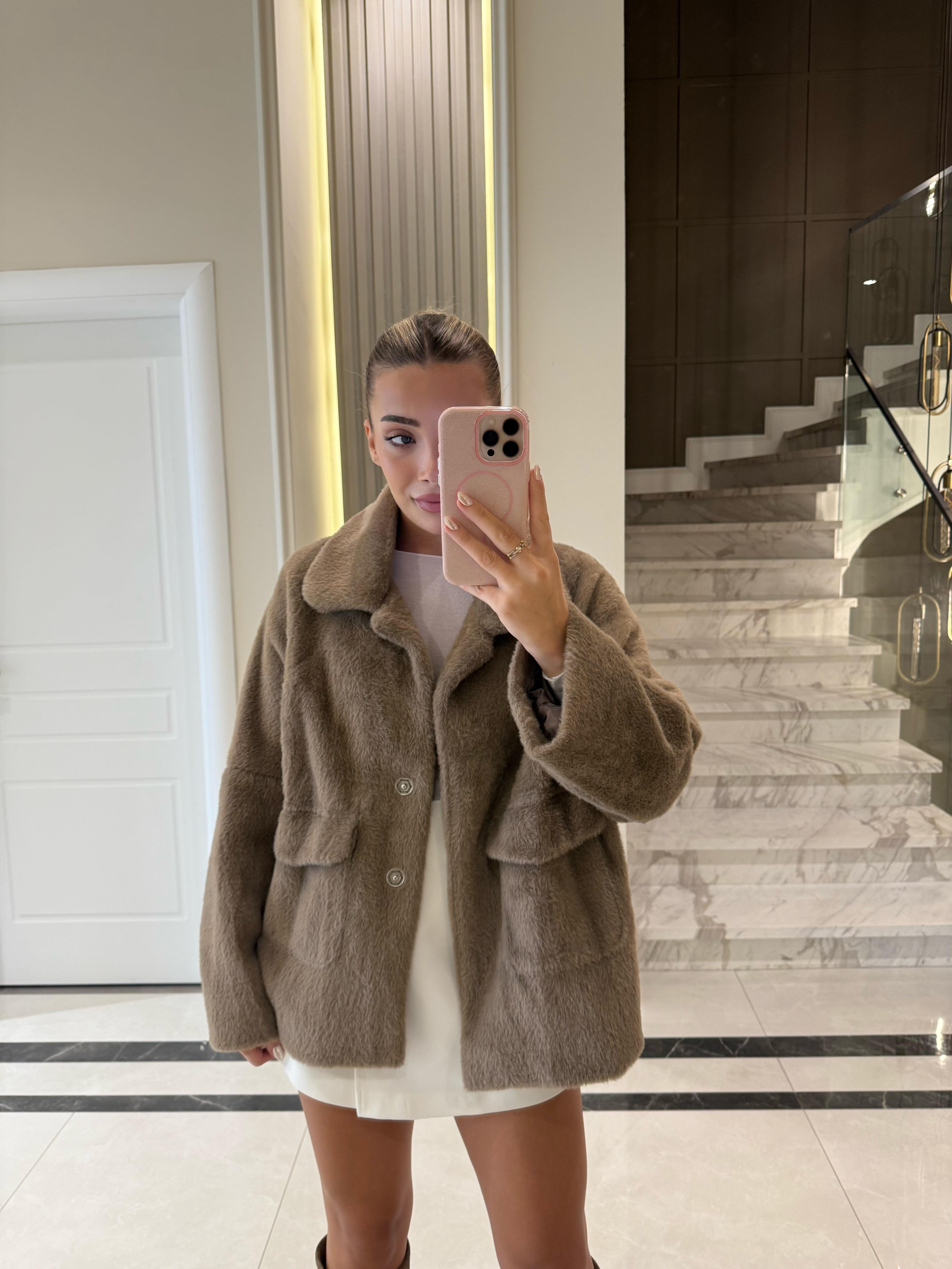 Vizon Marka Model Cep Detaylı Oversıze Kürk