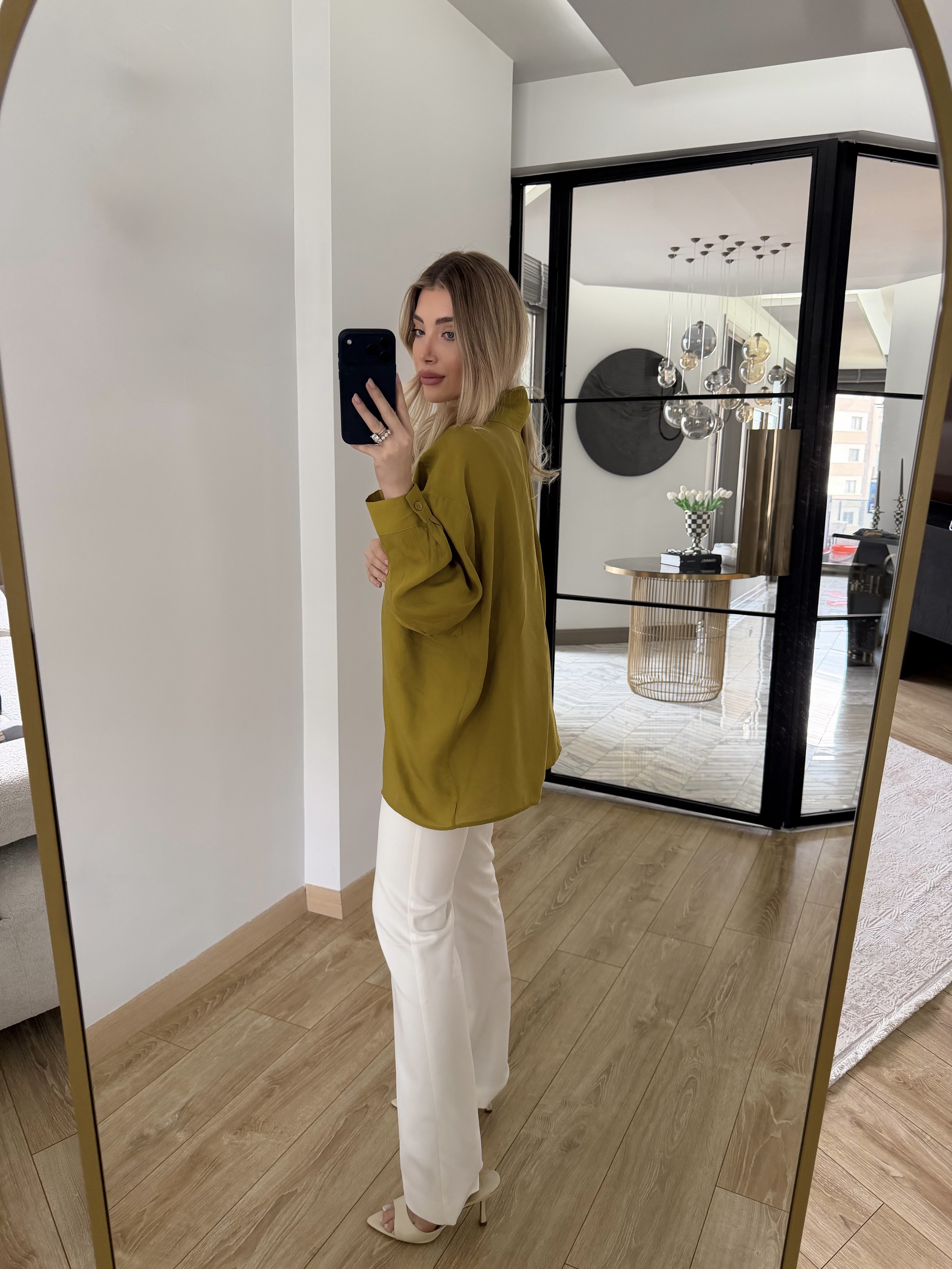 Yağ Yeşili Düşük Omuzlu Oversize Tensel Gömlek-4612