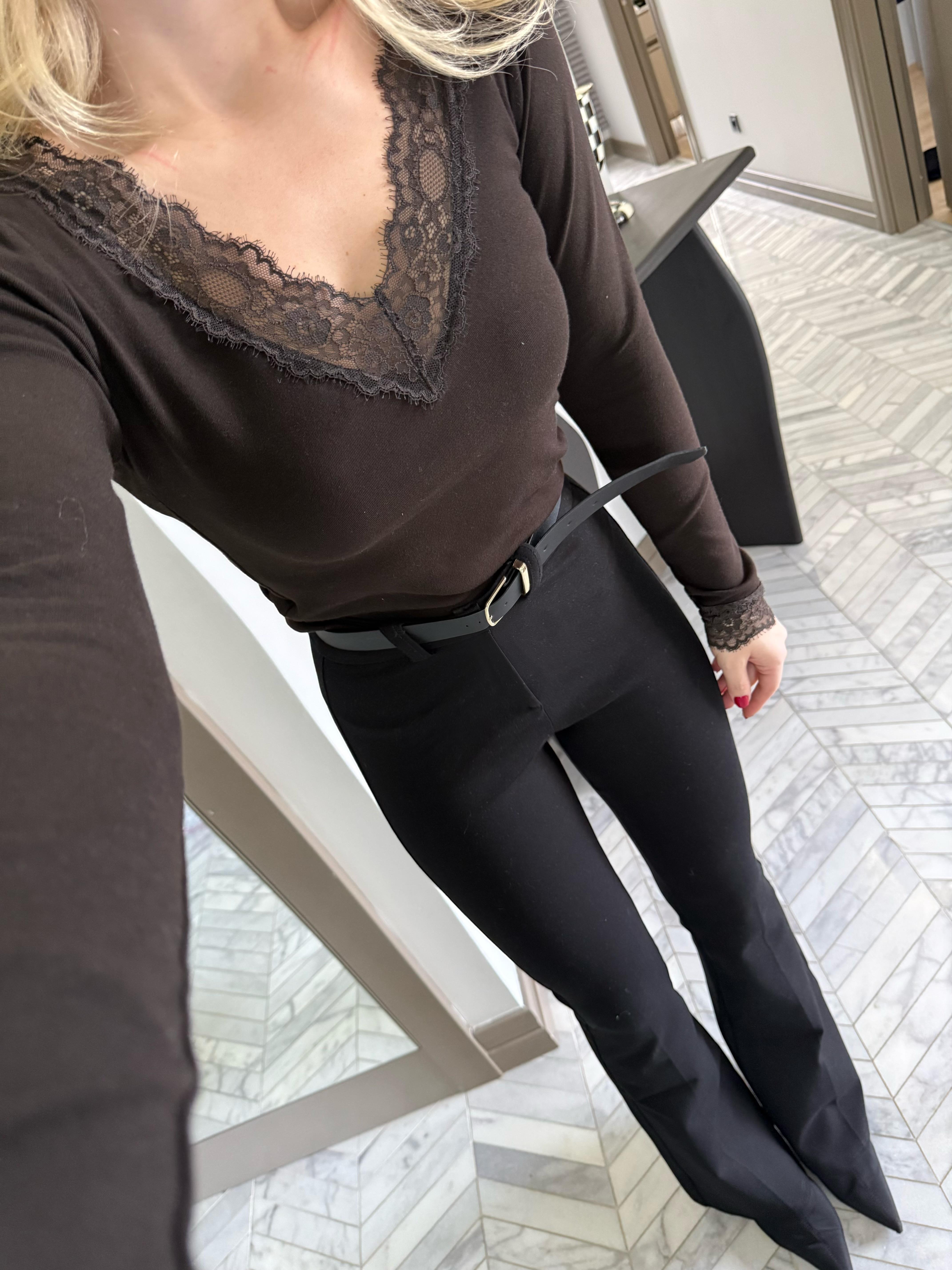 Yeni Kahve Yakadan Dantelli Bluz-1089