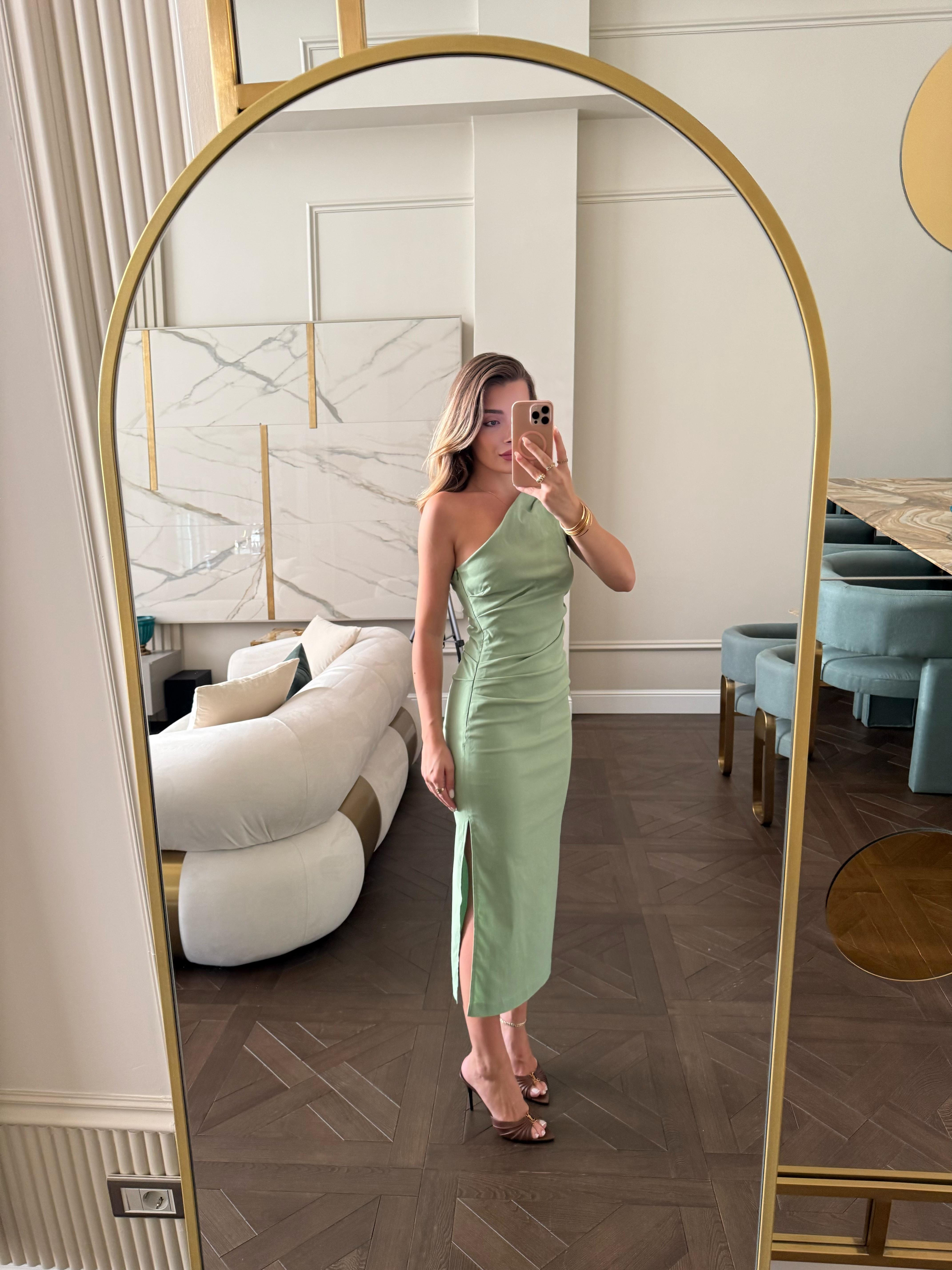 Yeşil Tek Omuz Drapeli Elbise 