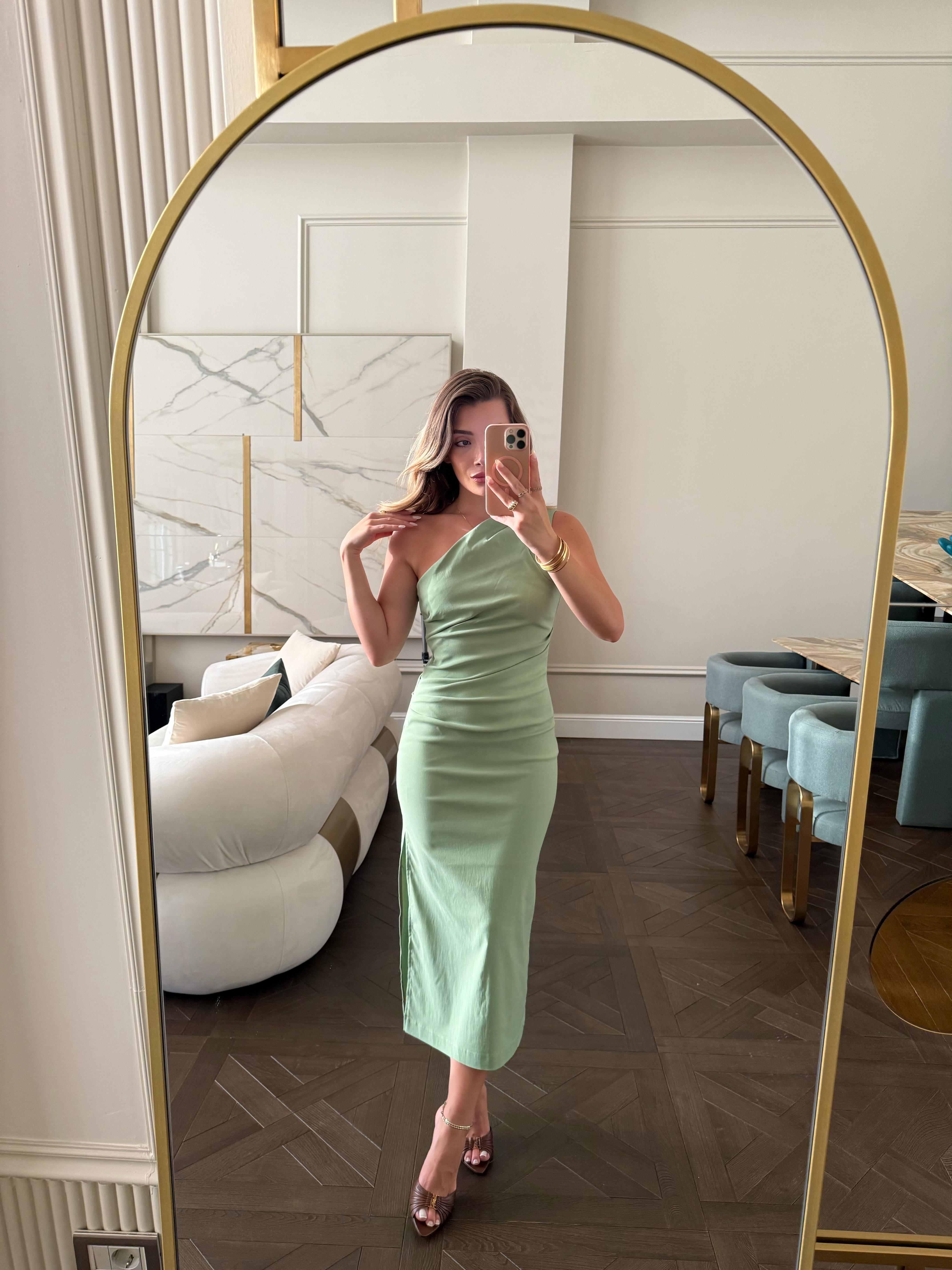 Yeşil Tek Omuz Drapeli Elbise 