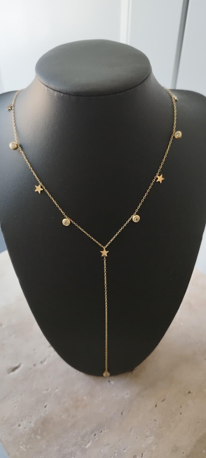 Yıldızlı Taş Detaylı Dekolte Kolye 