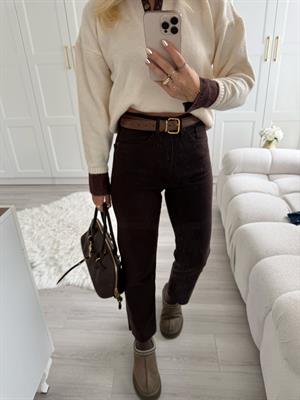 Acı Kahve Boyfit  Paçası Kesik Jean