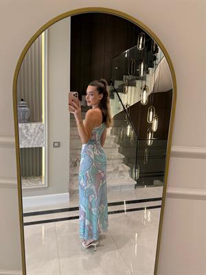 Açık Mavi Tek Omuzlu Bedeni Saran Desenli Elbise