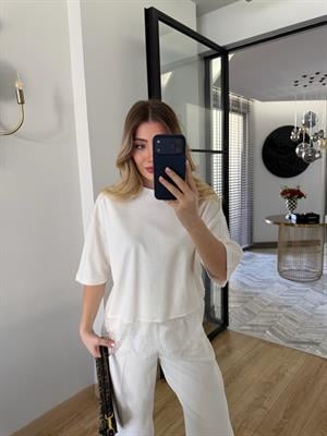 Beyaz Altı Dantelli Kısa Kollu Bluz