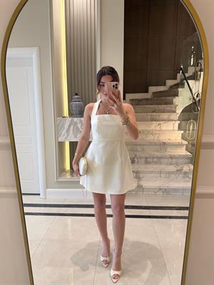 Beyaz Boyundan Askılı Mini Elbise