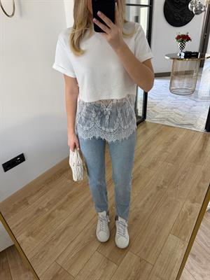 Beyaz Eteği Beyaz Dantel Tişört 1074