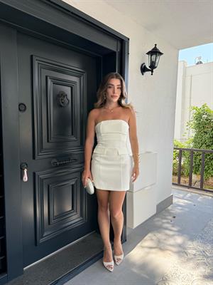 Beyaz  Kapak Cepli Straplez Mini Elbise 