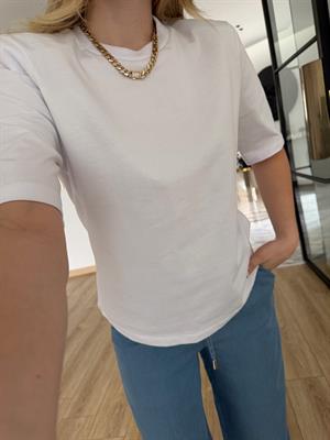 Beyaz Kısa Kollu Vatkalı Tişört-1134