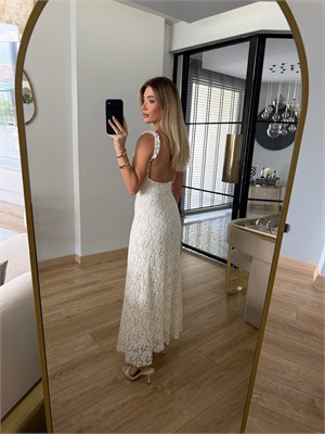 Beyaz Yırtmaç Detaylı Dantelli Elbise - 1102