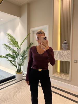 Bordo Yakadan Boncuklu Bluz-1047