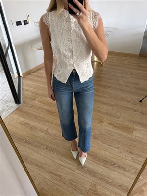 Ekru Dantelli Oturtmalı Bluz-37199