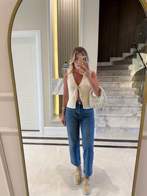 Ekru Gold Düğmeli Petek Örgü Triko Yelek