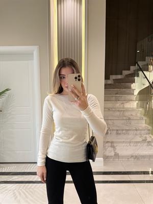 Ekru Kayık Yaka Kaşmirli Ultra Hafif Triko Kazak-10840