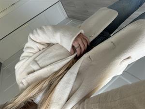 Ekru Kürk Dokulu Blazer Ceket