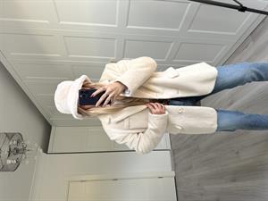 Ekru Kürk Dokulu Blazer Ceket