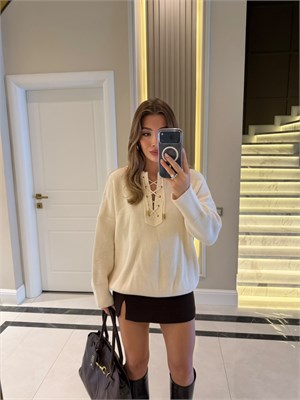 Ekru Önü Bağacıklı Kazak