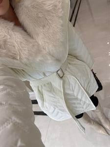 Ekru Rugan Kürk Detaylı Şişme Mont