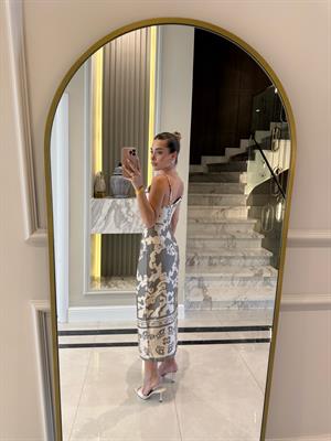 Ekru Üzerine Haki   Desenli Tasarım Elbise