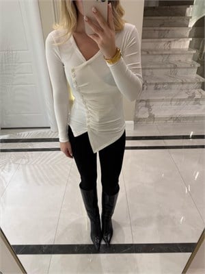 Ekru Yandan Düğmeli Bluz - 1074